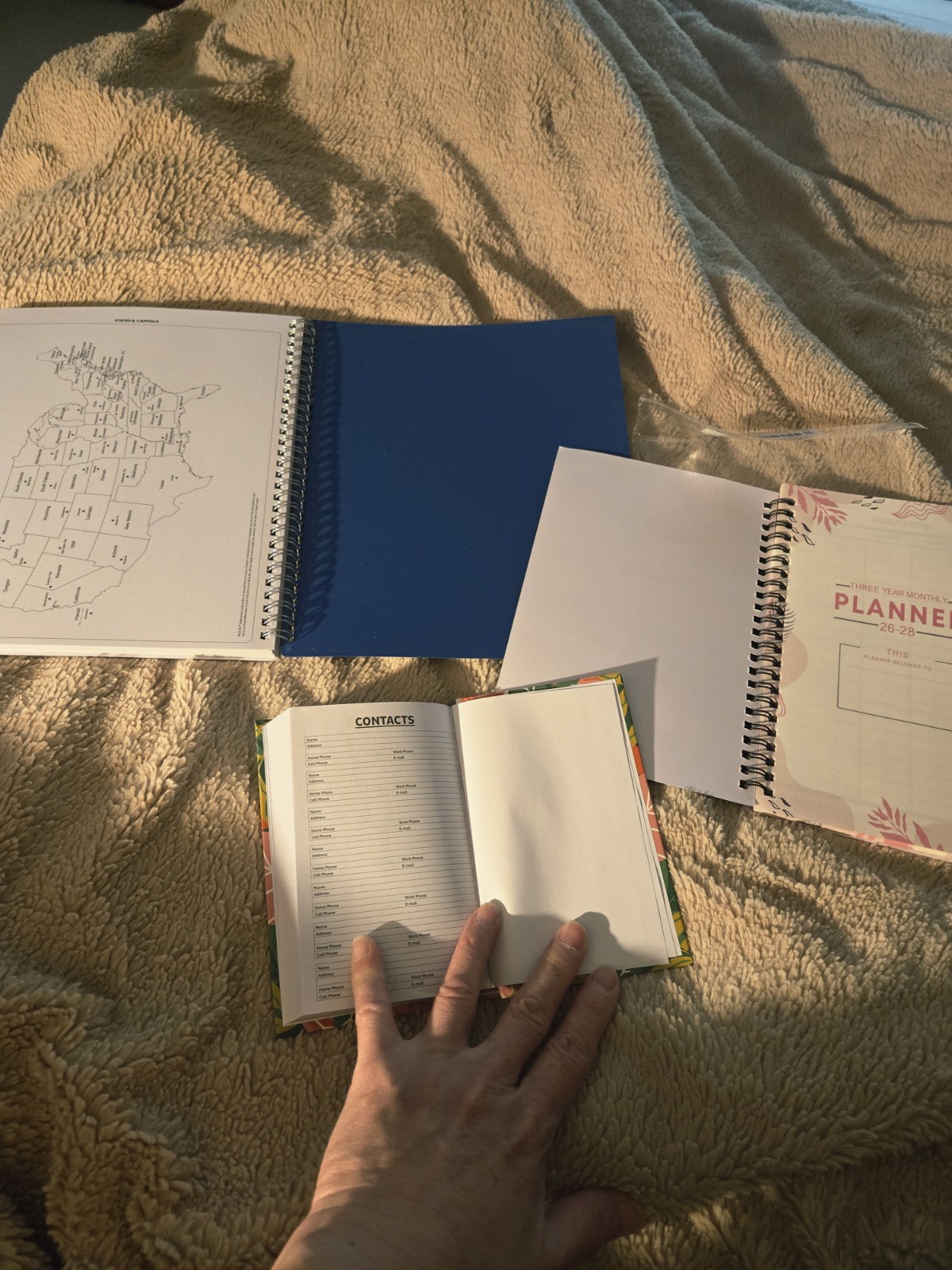 LOT OF 3 25-26 , 26-27, 26-28 PLANNERS