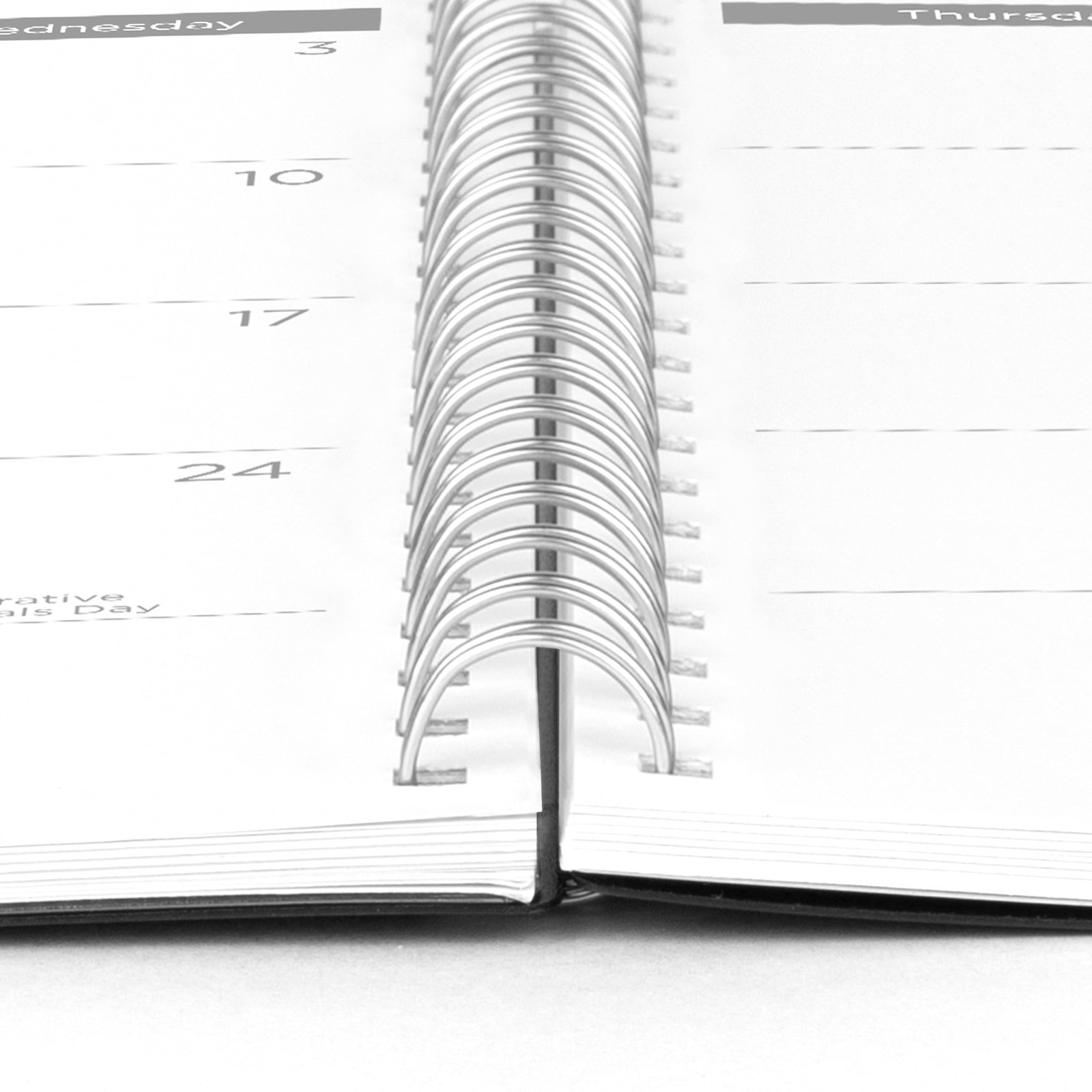 Mead 2026 Planner, Weekly & Monthly, 15-Month, 8-1/2″ x 11″, Large, Basic, Black