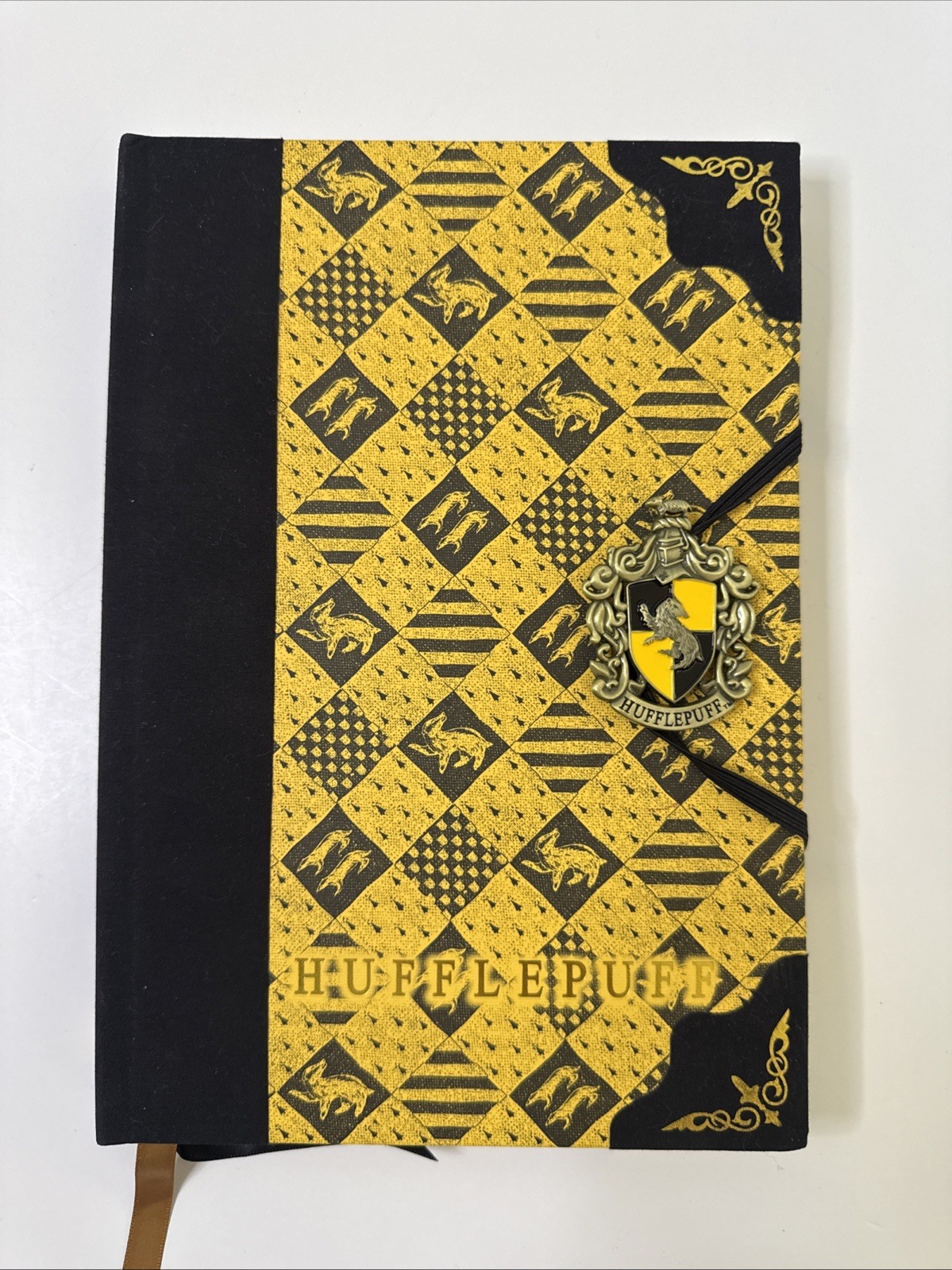 The Noble Collection Harry Potter Hufflepuff Journal Multi-colored