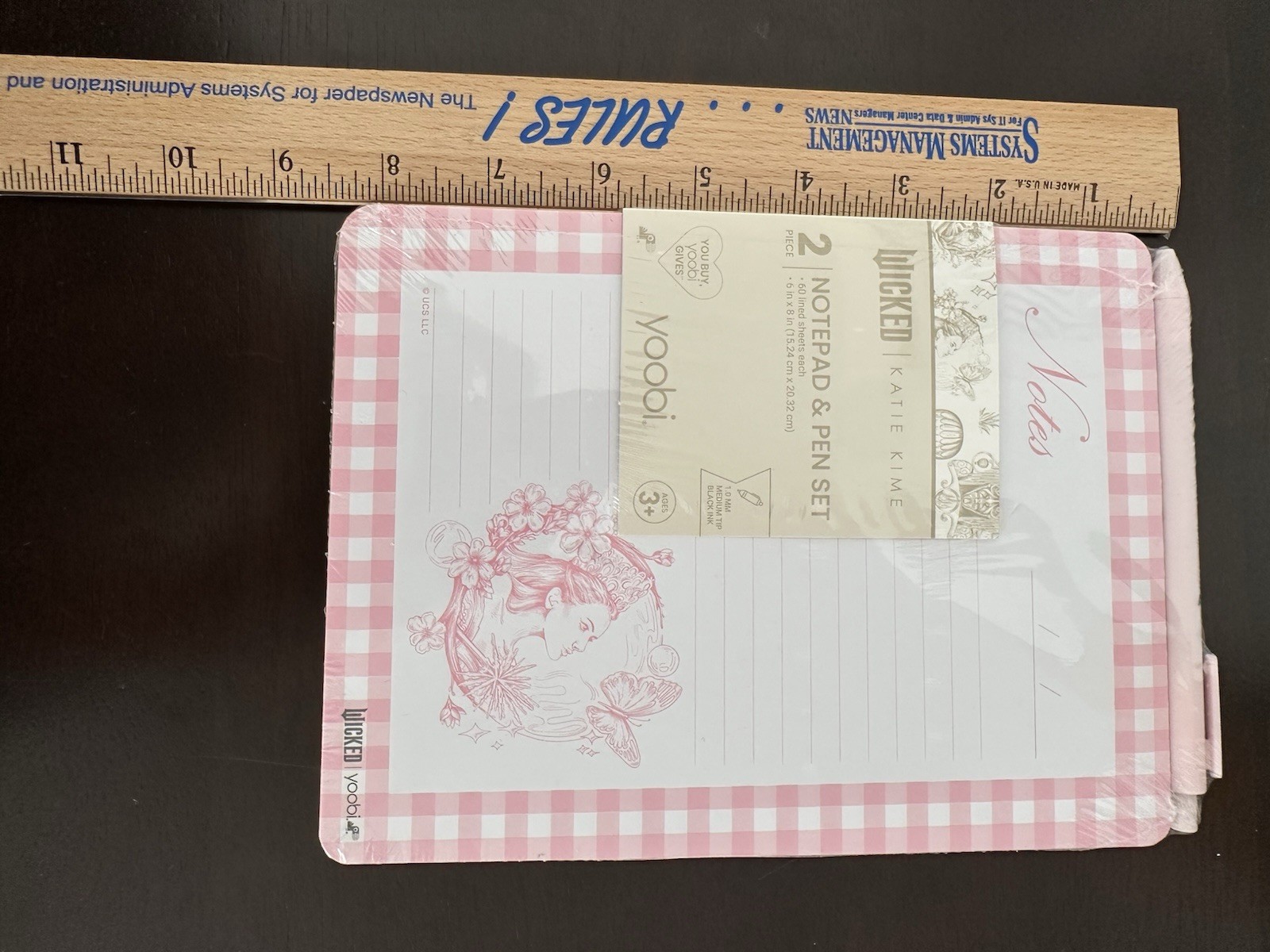Wicked Paper Lot Yoobi Glinda Elphaba New Target Notebooks Pen Sealed Pink Green
