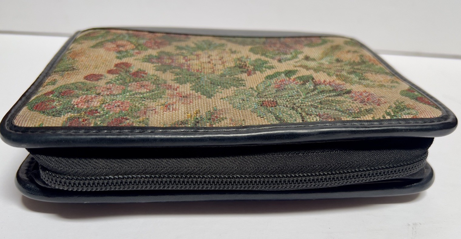 VTG 90’s Franklin Covey Floral Tapestry Personal Organizer 6 Ring Planner