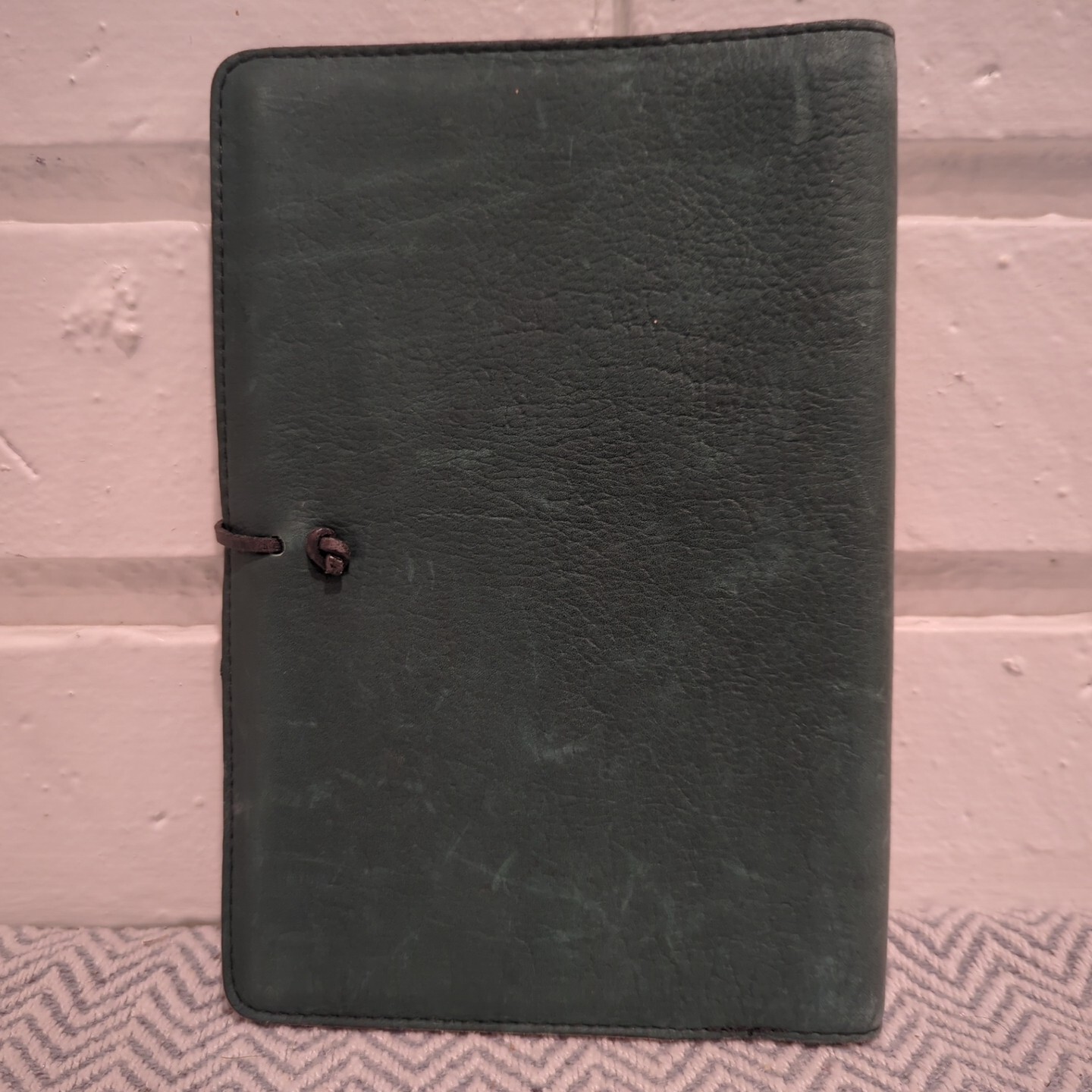 Vintage Retired Oberon Southwestern Design Leather Planner Organizer Cover