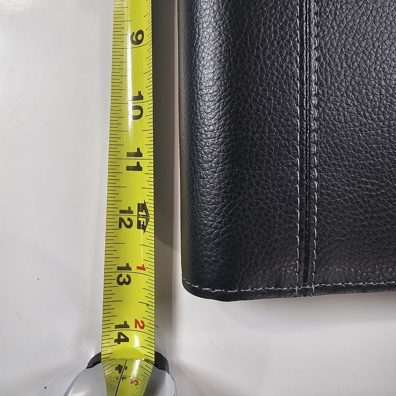 Samsonite Bussiness Classic Zip 3-Ring Portfolio With Writing Pad & Calculator