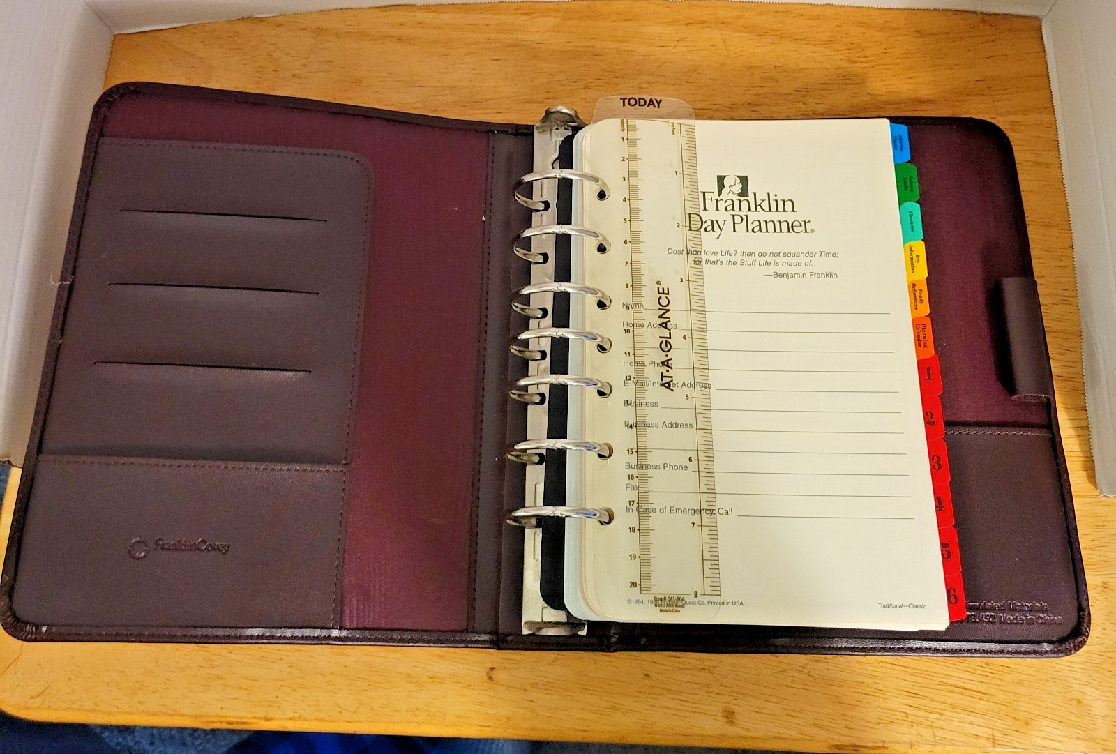 Brown Franklin Planner Classic Size 8″x9″ Open Vinyl 7 Ring Planner