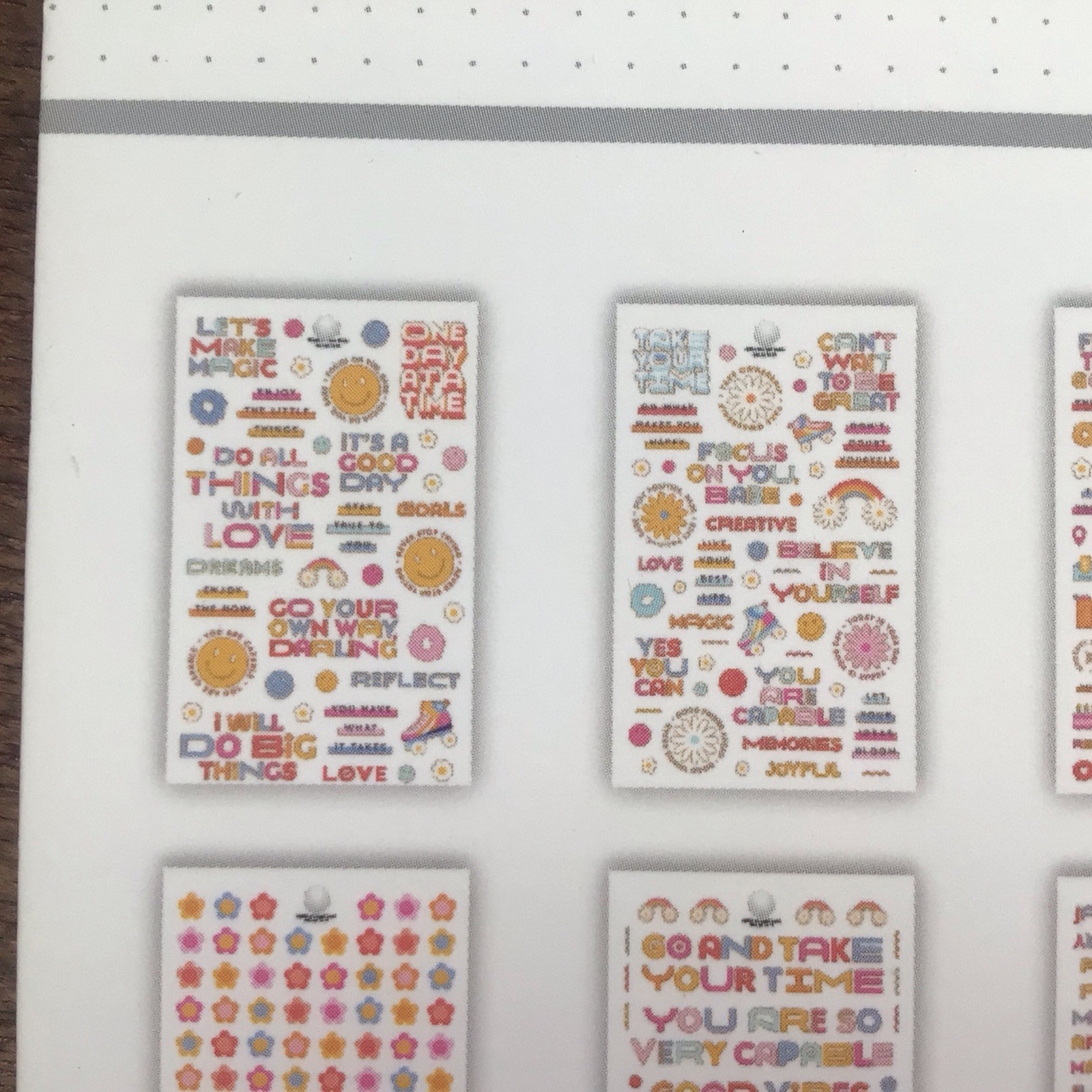 Agenda 52 Sticker Book/Retro Vibes 1929 Pieces/New