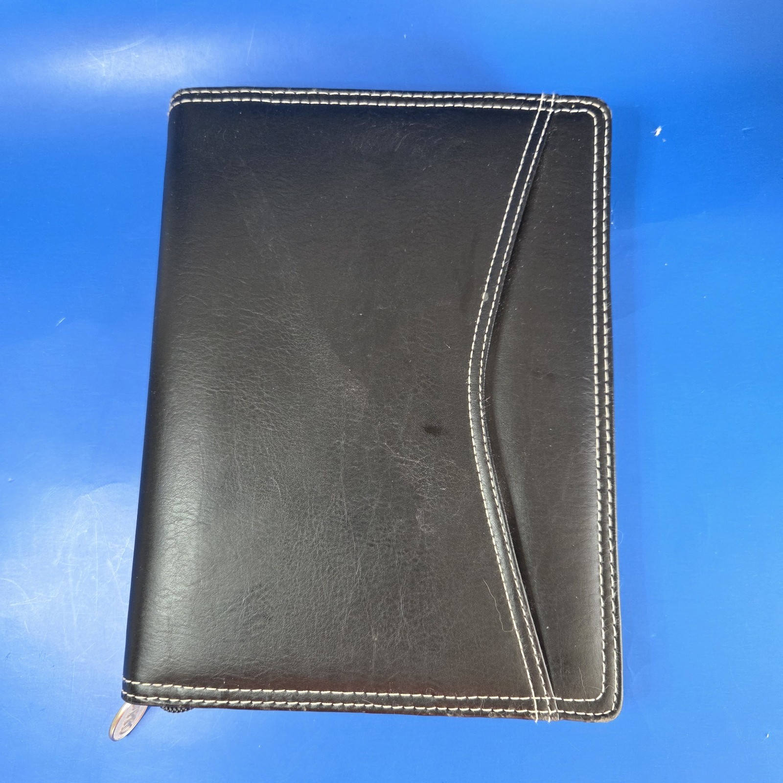 Day Runner Pro Business System Black 7-Ring Binder Planner Full Inside