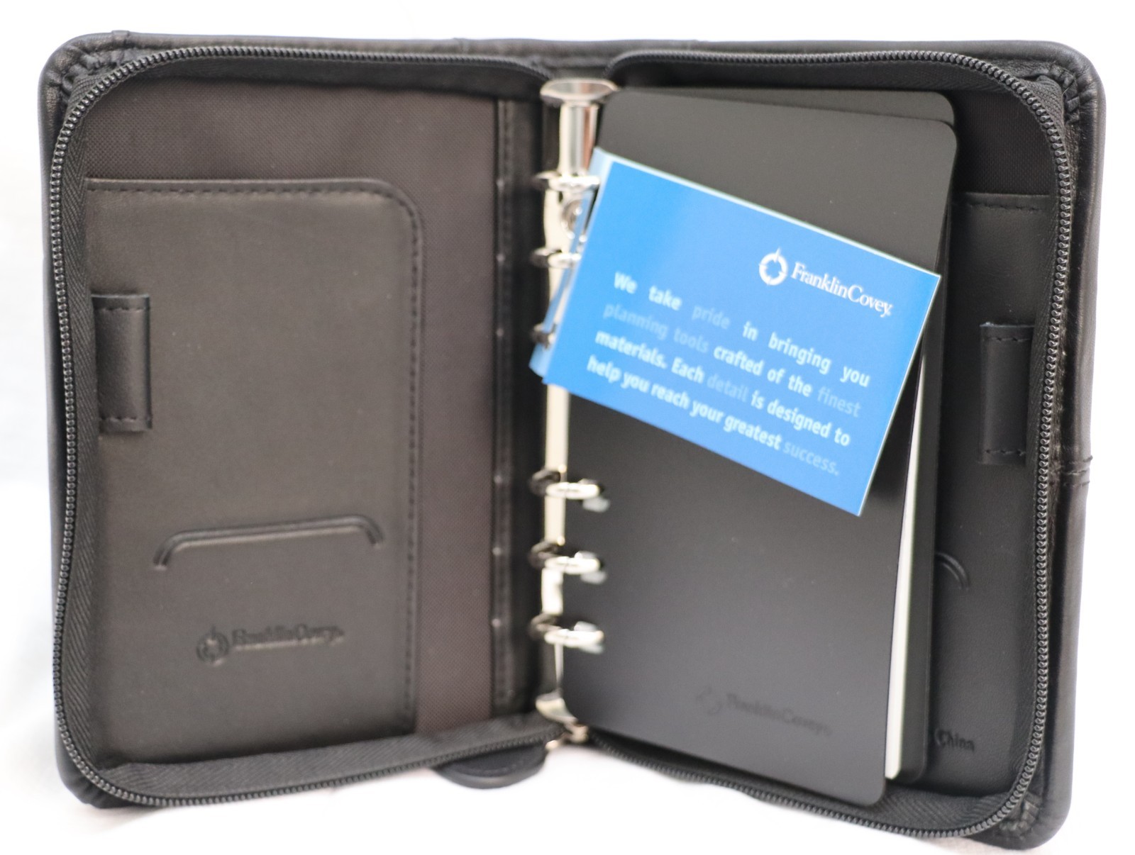 FRANKLIN COVEY Black Smooth Leather Six Ring Binder Notebook 7″ NEW