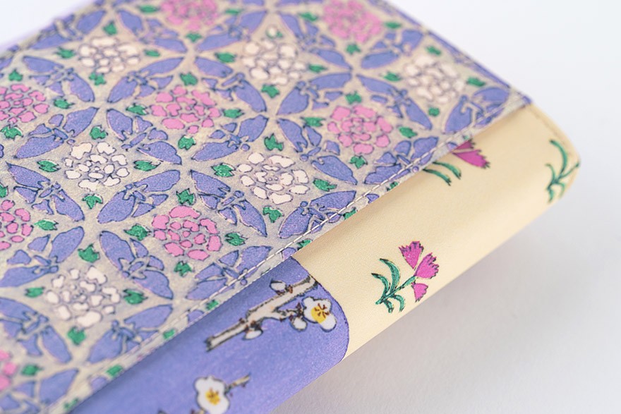 Hobonichi Techo Original A6 Cover Unsodo Bijutsukai Plum & Dianthus