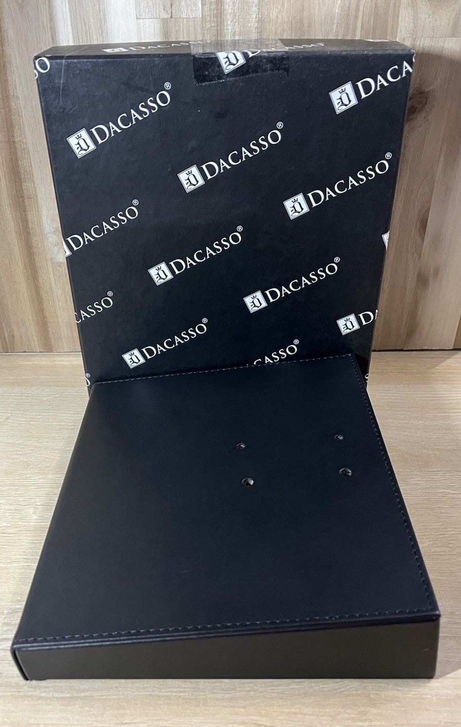 Dacasso A1067 Classic Black Leather 3.5” x 6” Desktop Calendar Holder Base