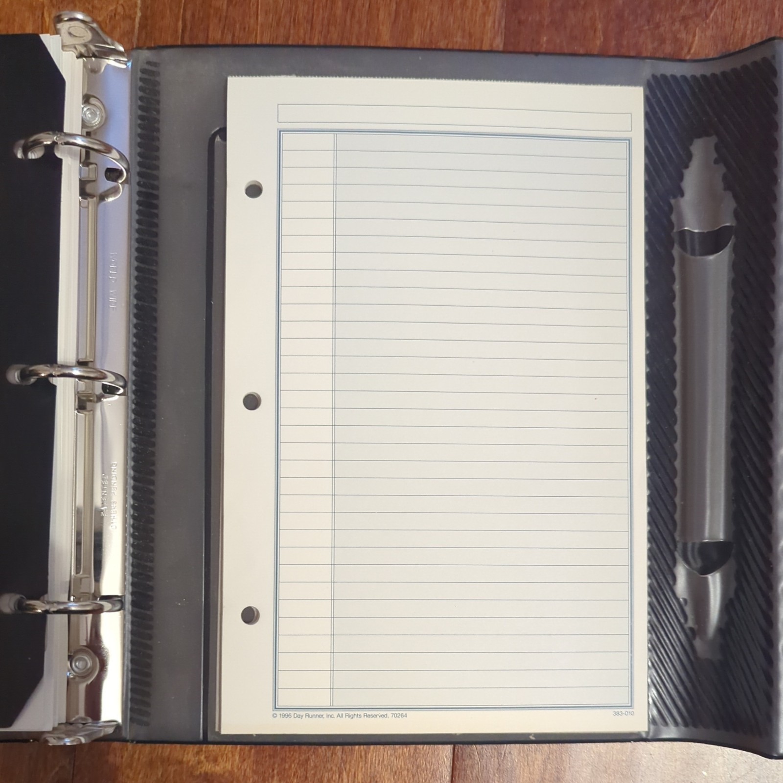 Vtg DAY RUNNER 3 Ring Fact Centre Planner Organizer Binder Vinyl Cover