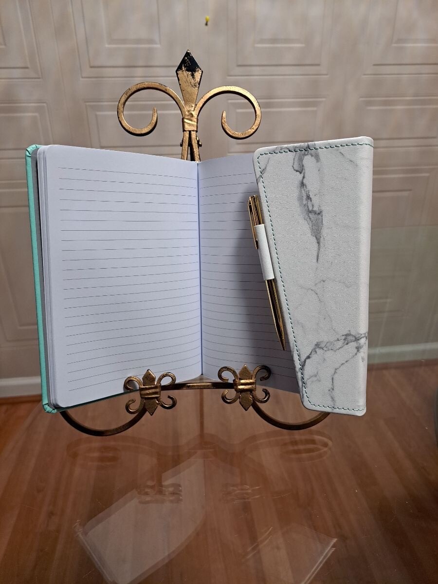 Eccolo Medium Lined Journal Notebook And Pen Hardbound Cover Writing Journal