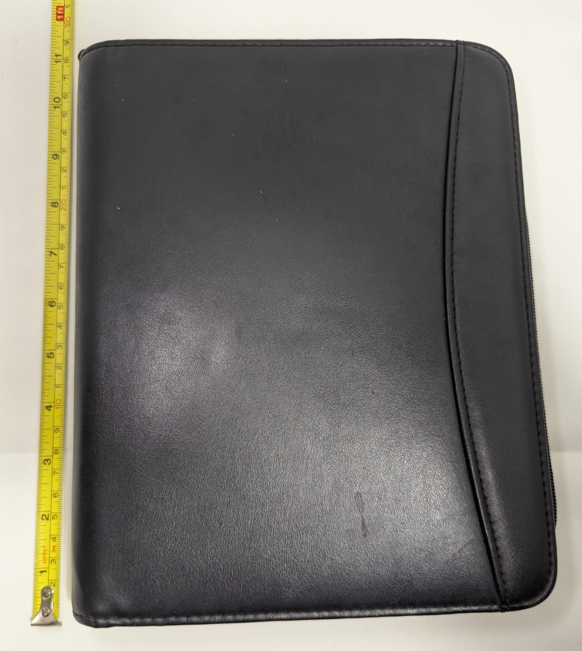 Day Runner Fact Centre Black Faux Leather 3-Ring Zipper Planner, Inserts incl.