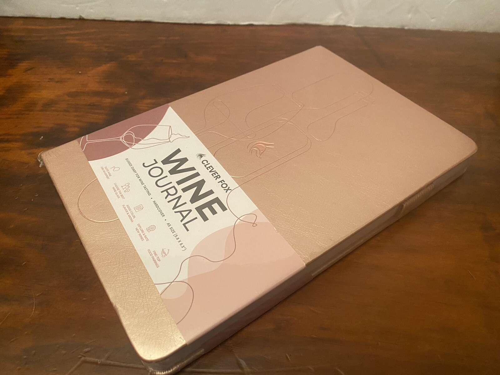 Clever Fox Wine Journal for Tasting – A5 (5.8” x 8.3”) Rose Gold – Hardcover