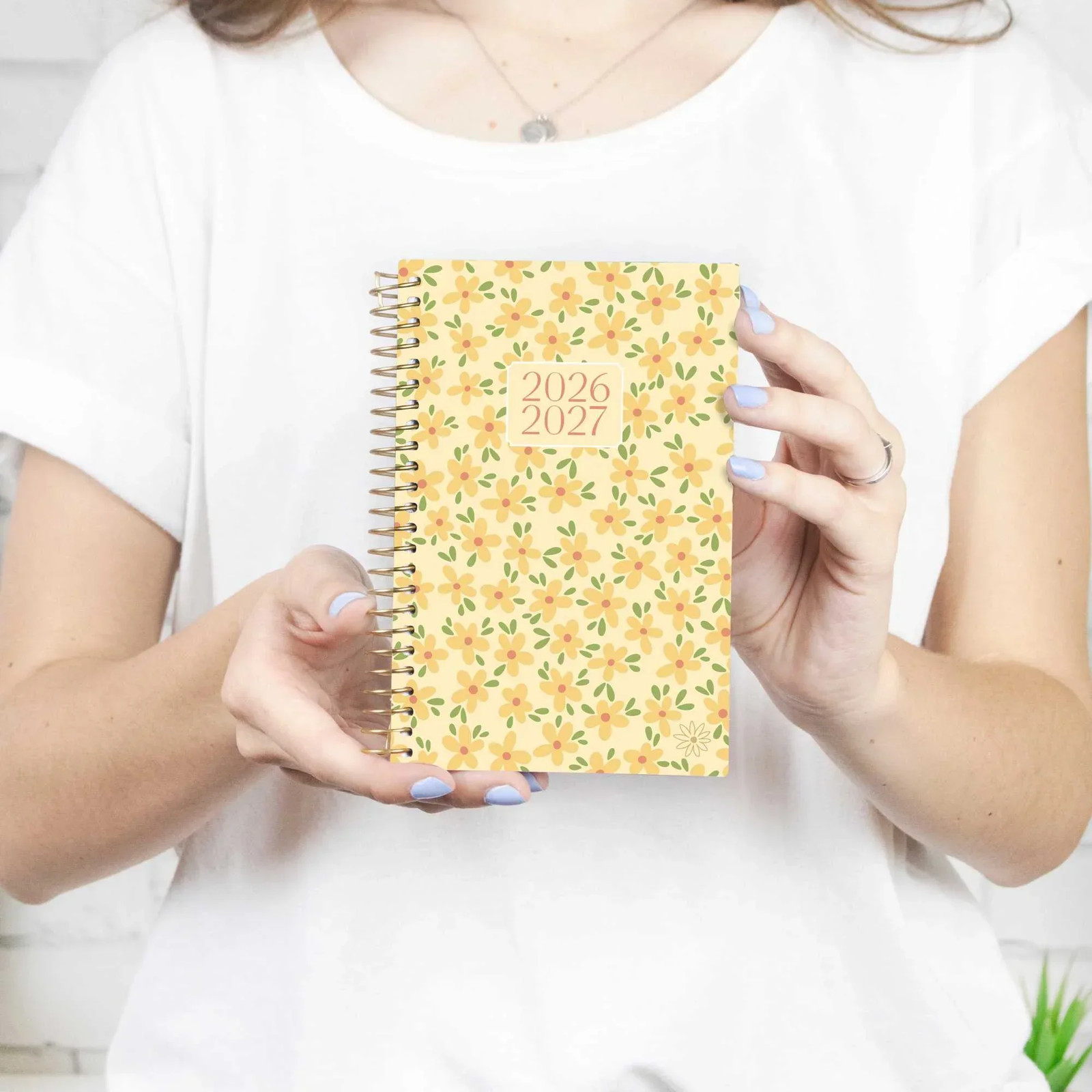 2026–27 Soft Cover Planner, 4″ x 6″ | Butter Yellow Daisies