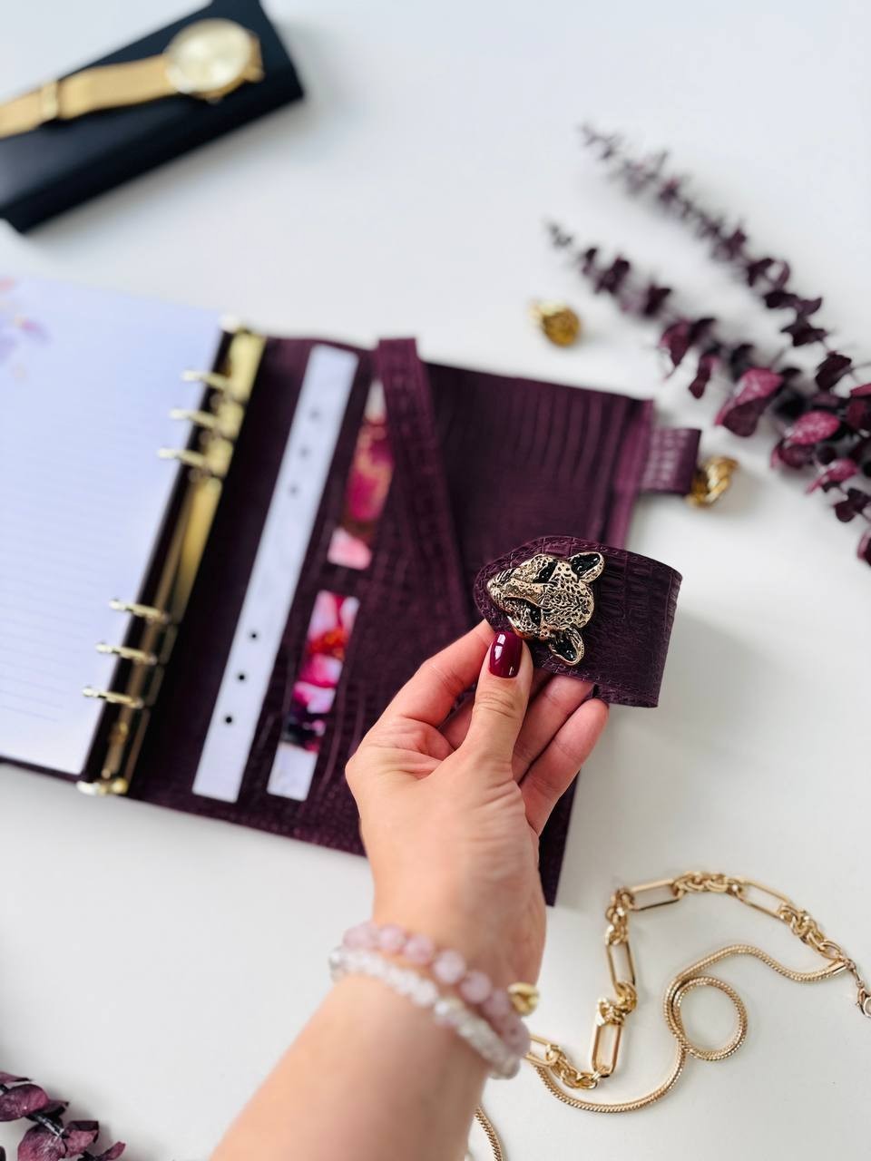 Luxury A5 dated 2026 weekly Leather Planner – Your Ideal Organizer.