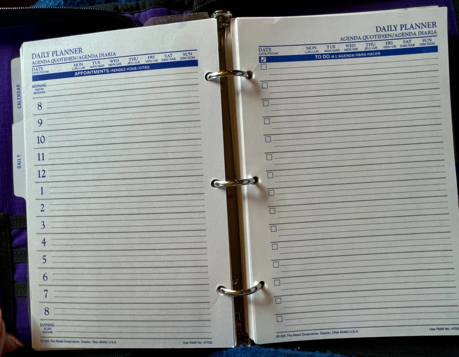 DAY PLANNER APPOINTMENT DATE BOOK MEAD 5-STAR-SPORT FABRIC PURPLE PAPER PLASTIC