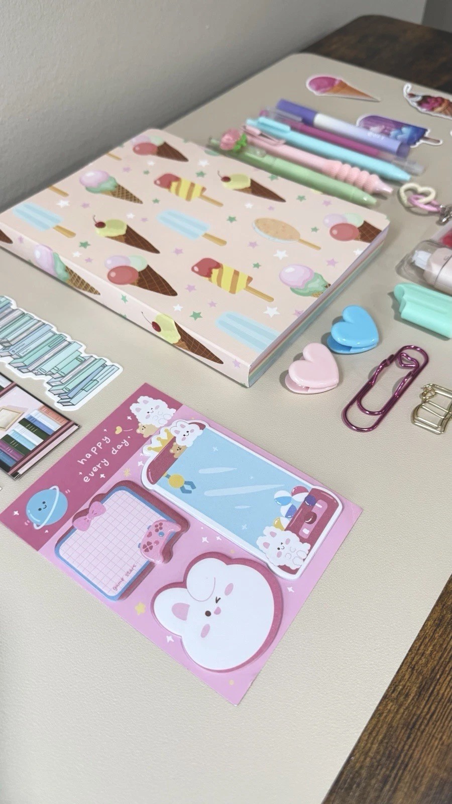 Ice Cream A5 Journal Gift Set 24 Pc Colorful Pages Kawaii Stationery Book Lover