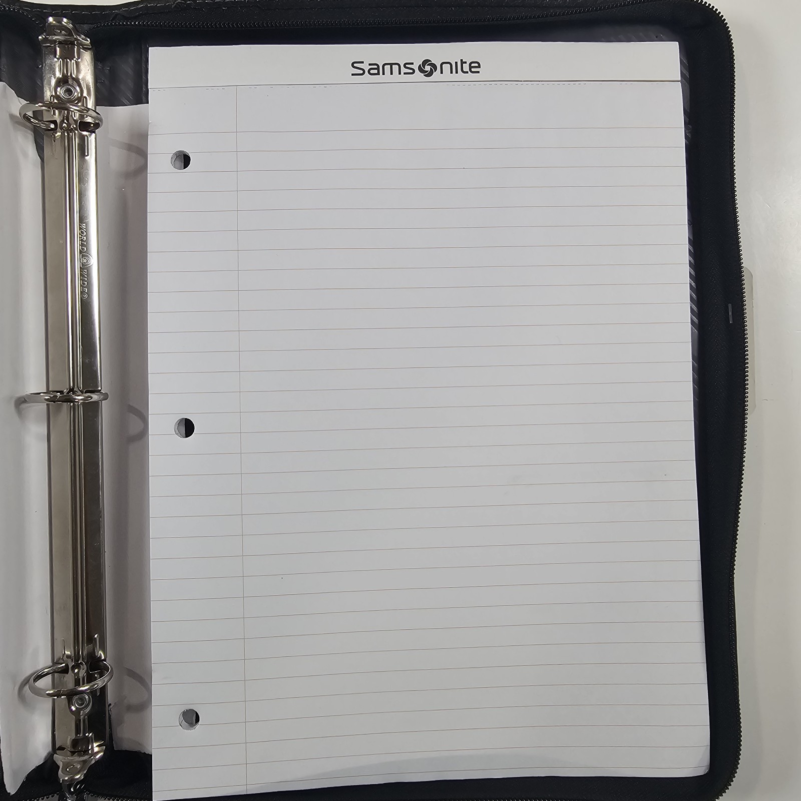 Samsonite Bussiness Classic Zip 3-Ring Portfolio With Writing Pad & Calculator