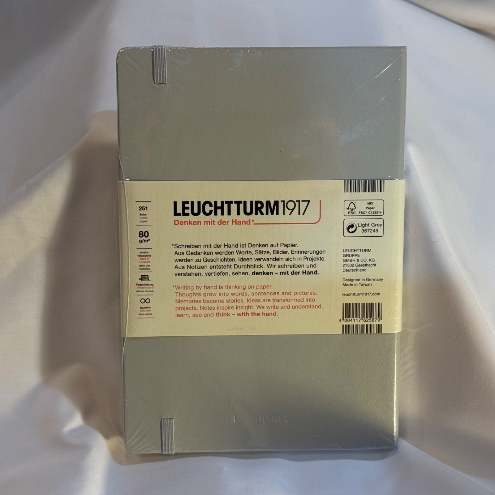 Leuchtturm1917 Medium A5 Squared Notebook Hardcover (Grey) – NEW