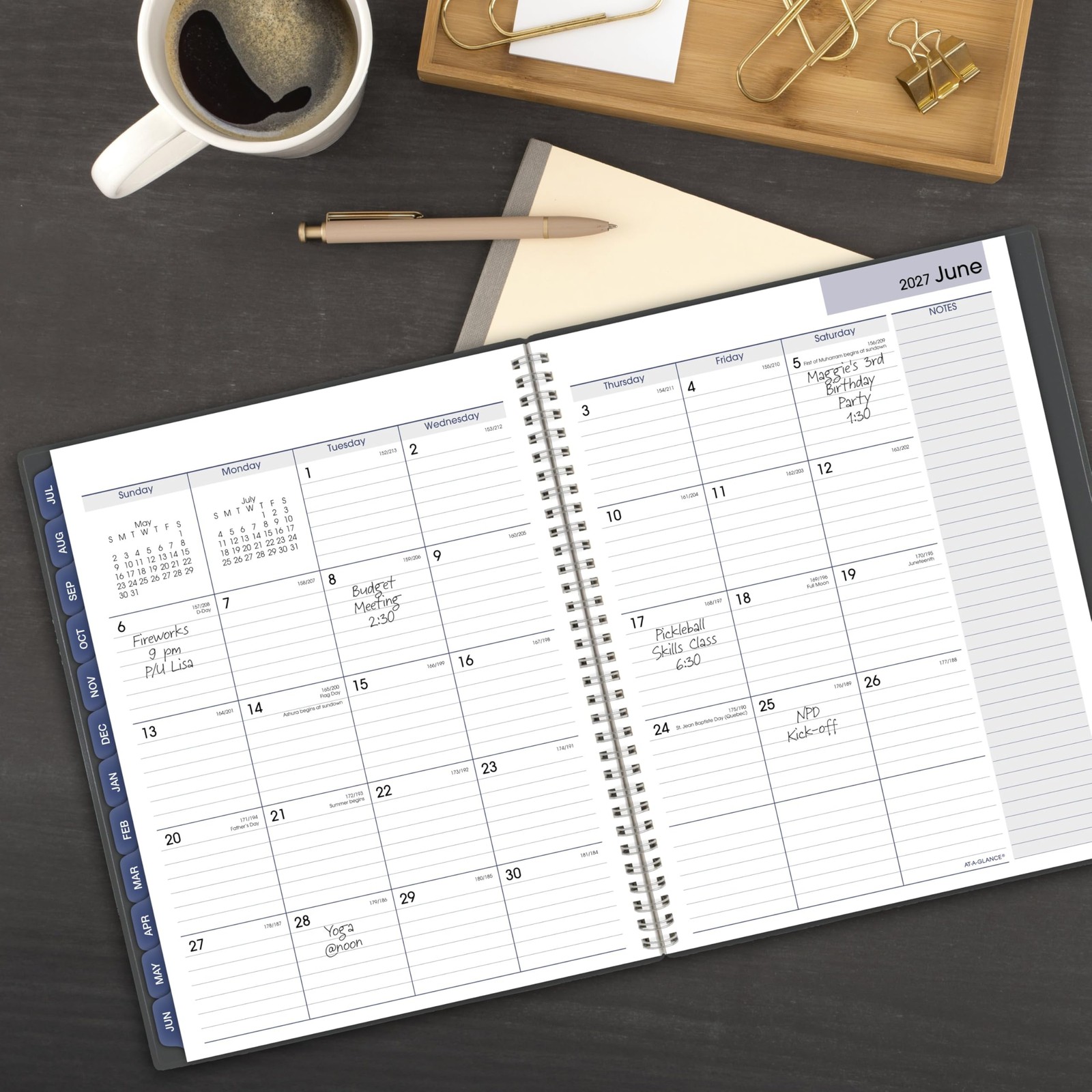 AT-A-GLANCE Planner 2026-2027 Weekly & Monthly 9.25″ x 11.125″, Charcoal