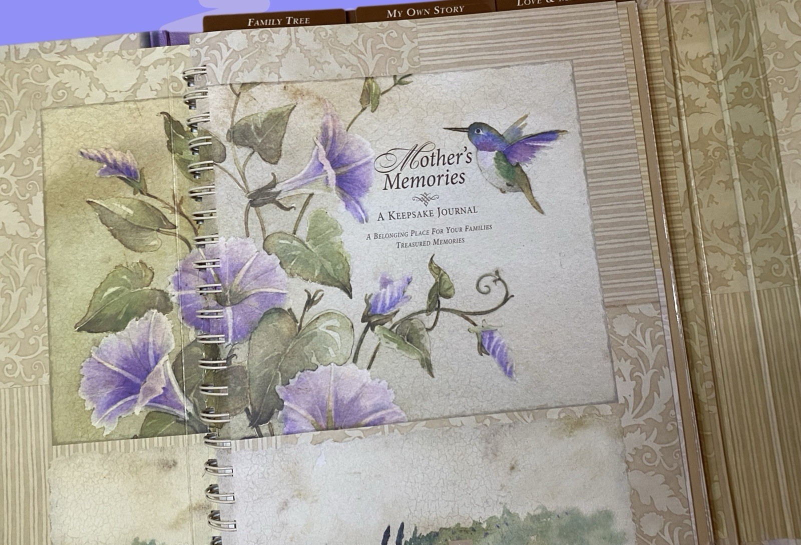 Mothers Memories Journal Keepsake Binder Pockets Acid Free Hummingbird Flowers
