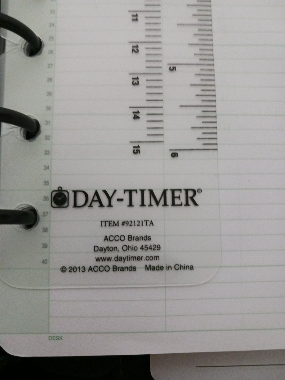 DAY-TIMER Brown Leather Zip Around 7 Ring Binder Organizer Planner 8″x11″ Faux