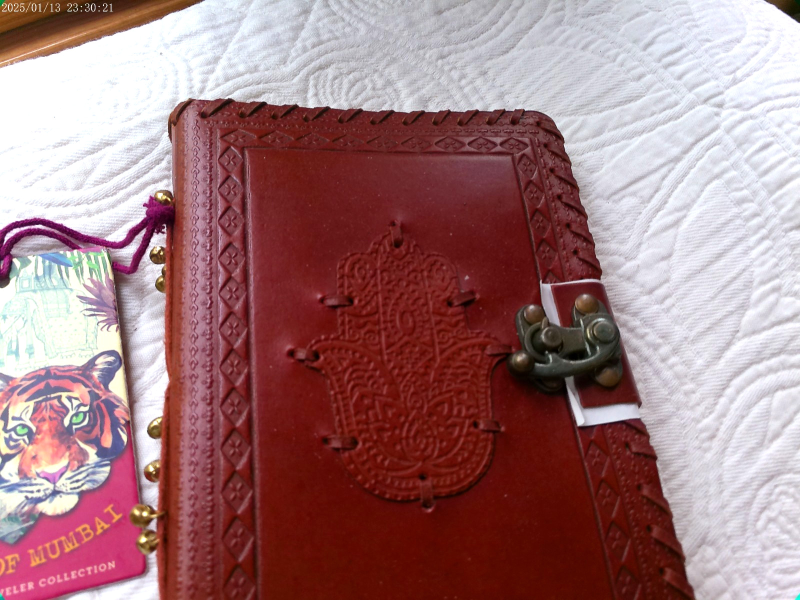 JEWEL OF MUMBAI HANDMADE LEATHER JOURNAL ORNATE METAL LATCH 144 LINED PAGES D
