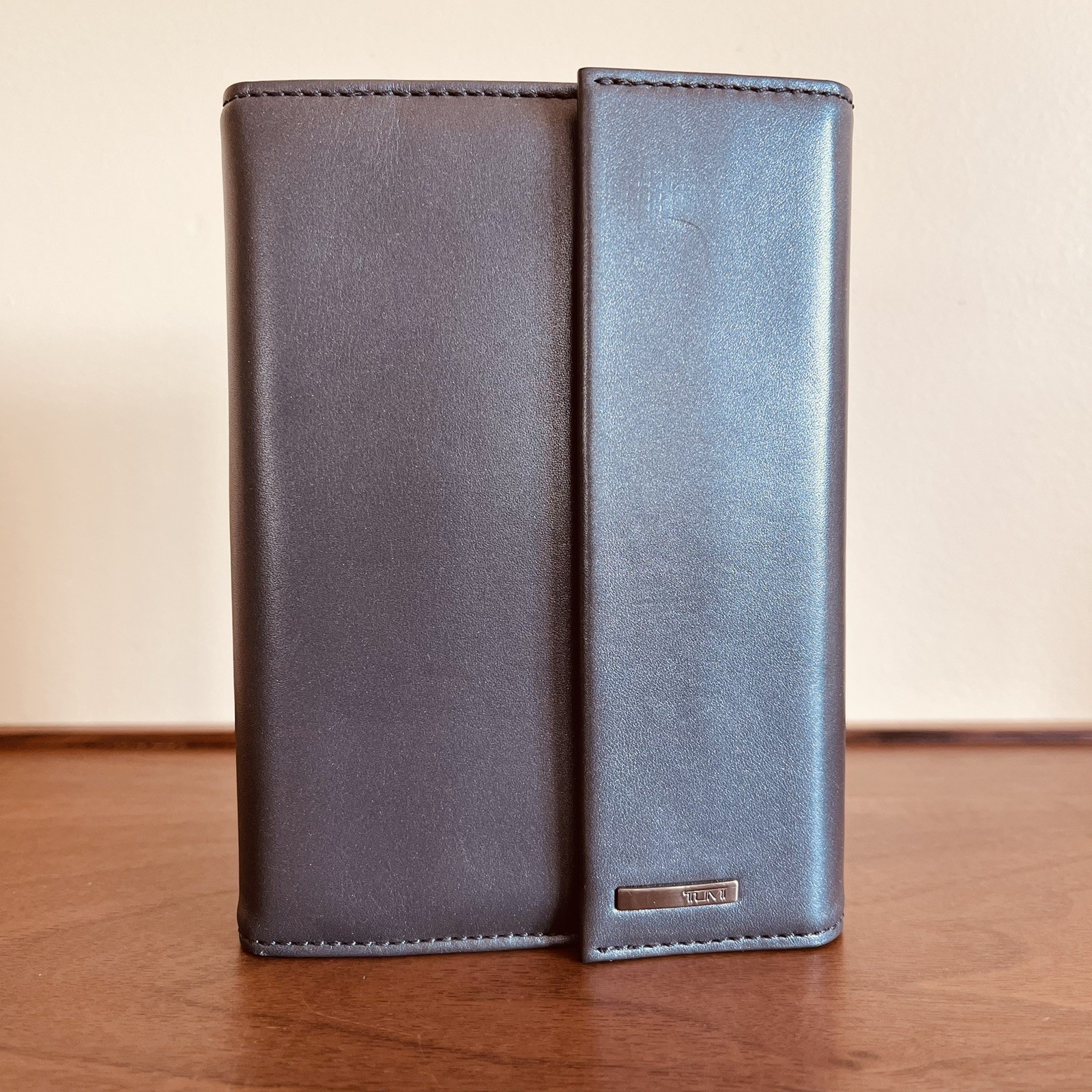TUMI Pocket Agenda Telephone Directory Planner Titan Grey Glove Leather