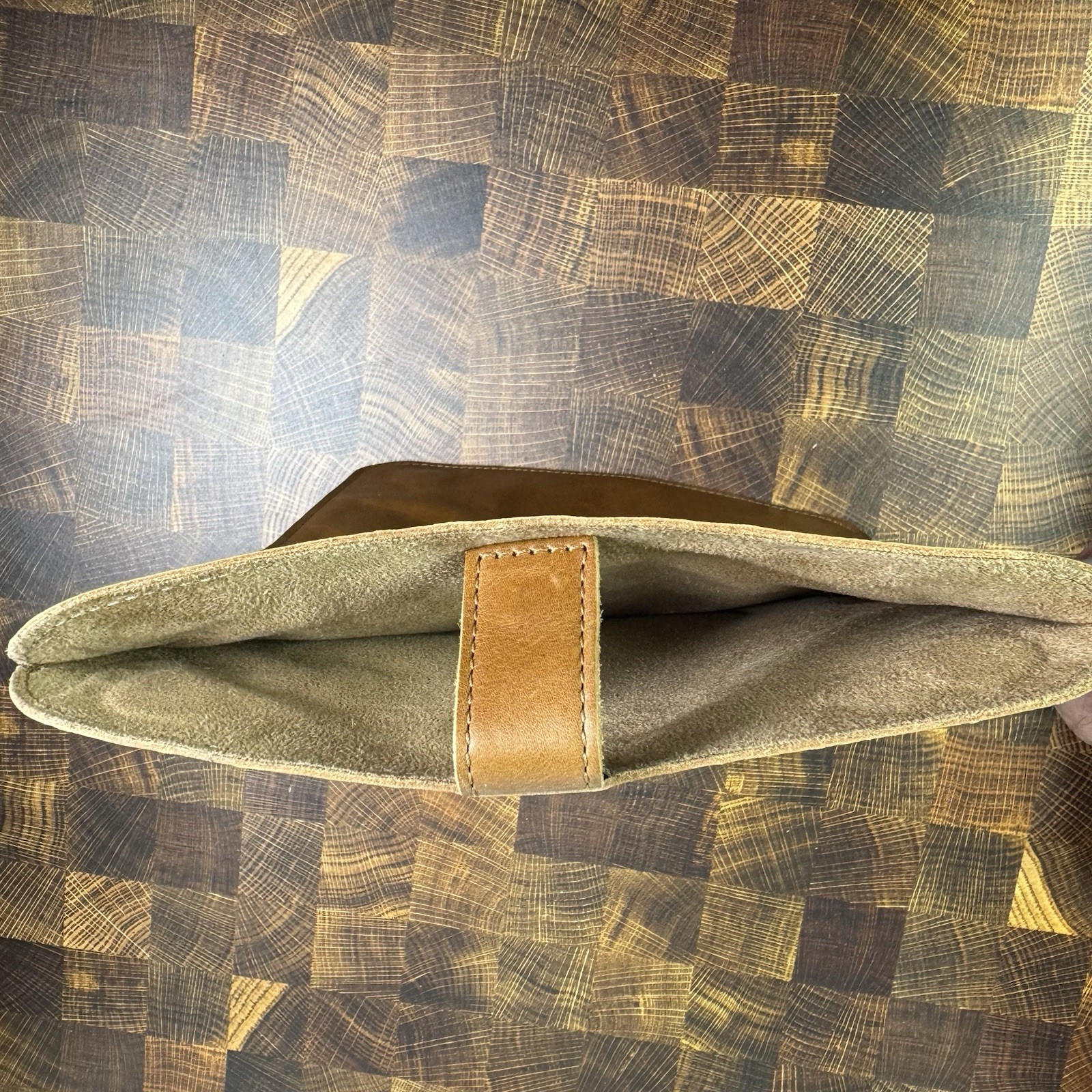 This Is Ground Mod Tablet 2 Leather Organizer Case Toffee Brown IPad Holder Vtg