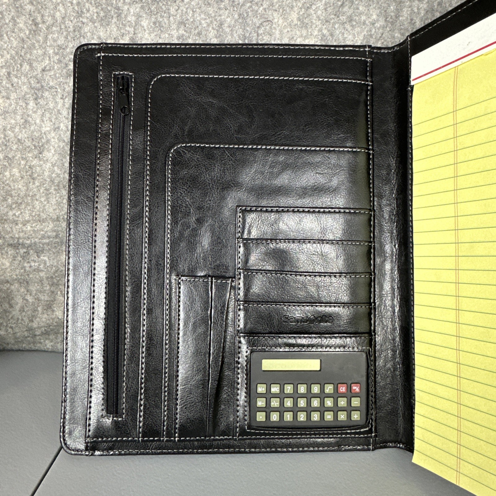 Samsonite Vinyl Tri-Fold Writing Pad, 10 1/2″ x 12 1/2″ Black Organizer Pouch