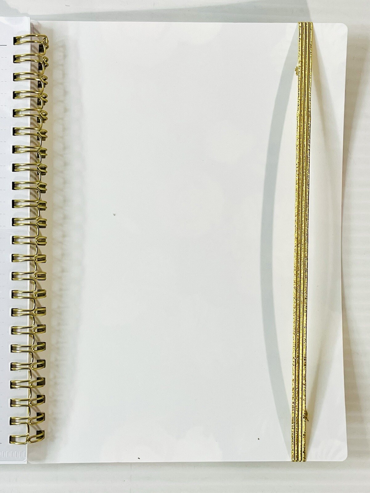 5-Year/60-Month 2024-2028 Monthly Planner Spiral Bound Floral 8.5” x 6.4” NWT