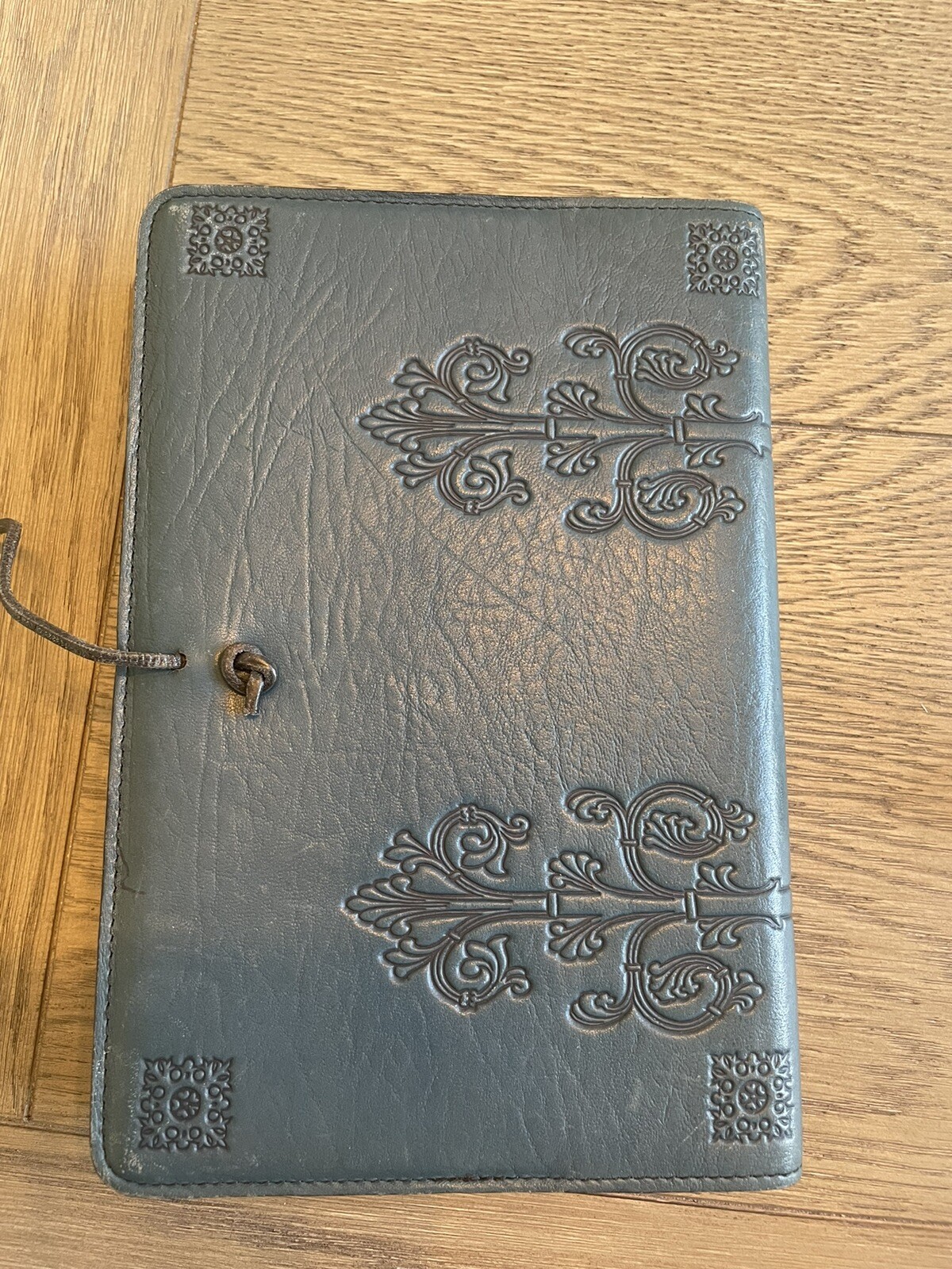 Oberon Design Leather Journal Cover – 6” x 9”