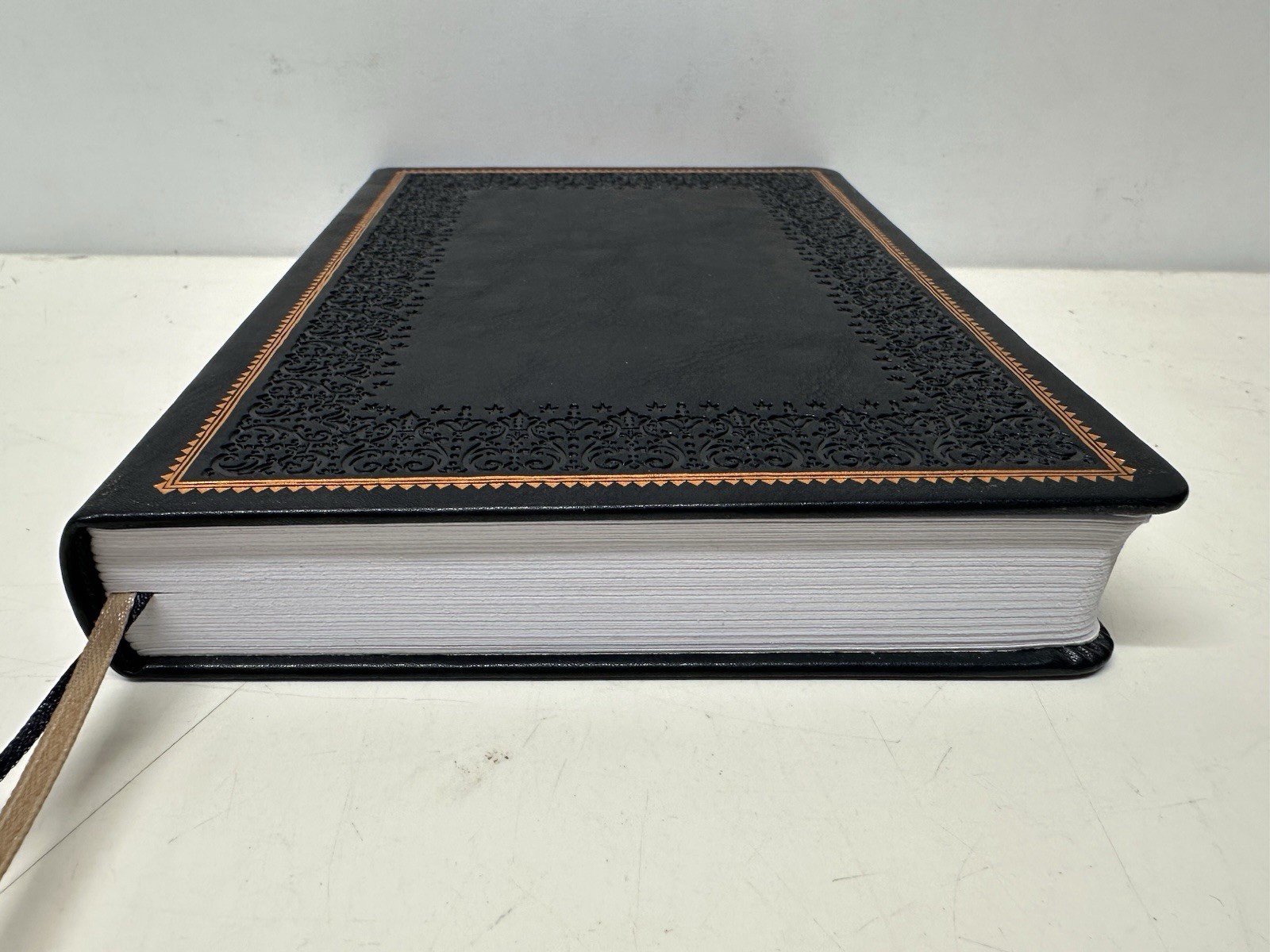NEW Leatherette (faux leather) Black Blank Sketchbook Journal. 5.5 x 8 in.