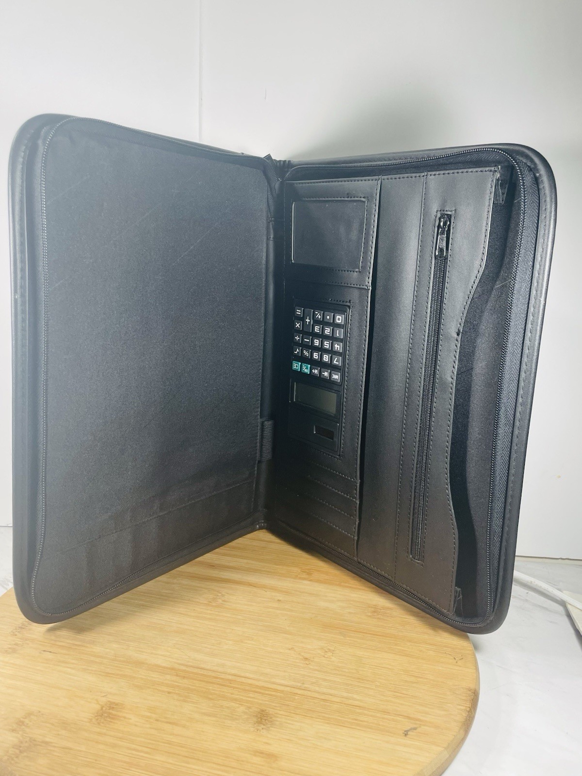 Portfolio/Padfolio Calculator works Notebook 13× 10 × 1 in See Pic