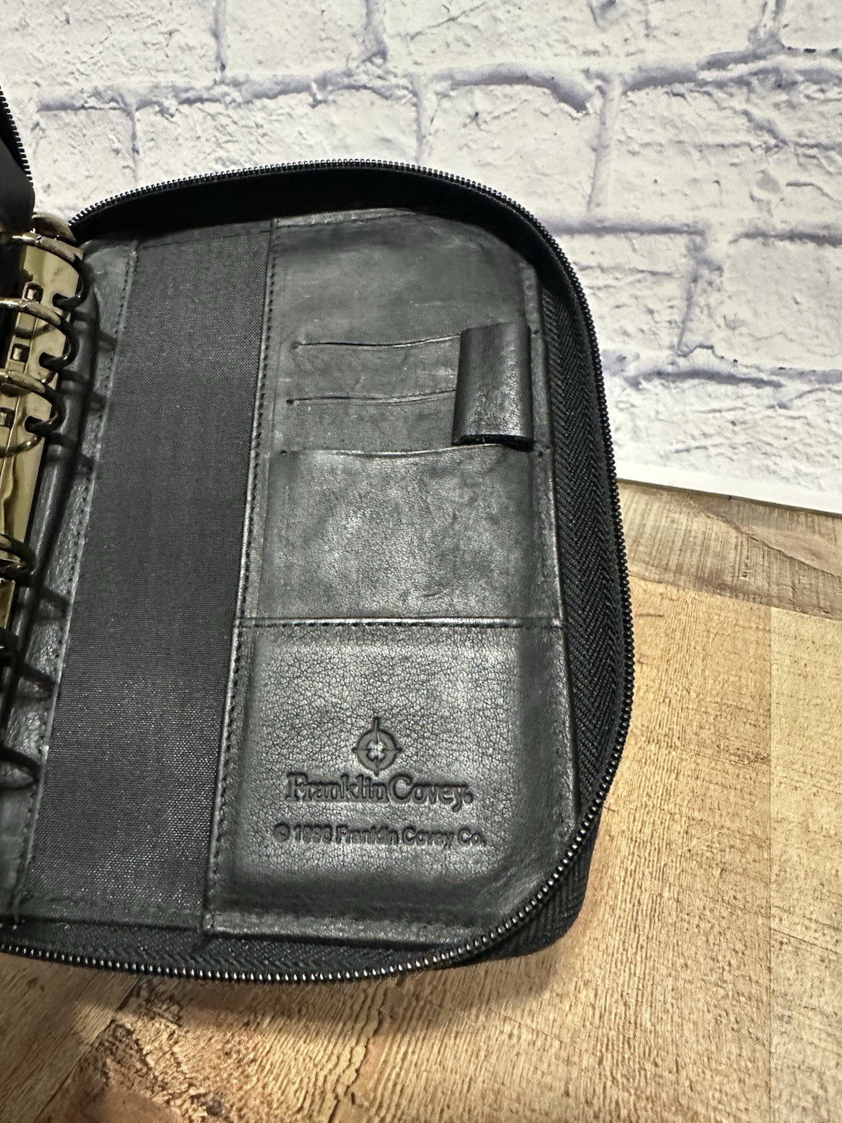 Franklin Covey Vintage 1996 Black Leather Zip Around Planner Organizer Compact