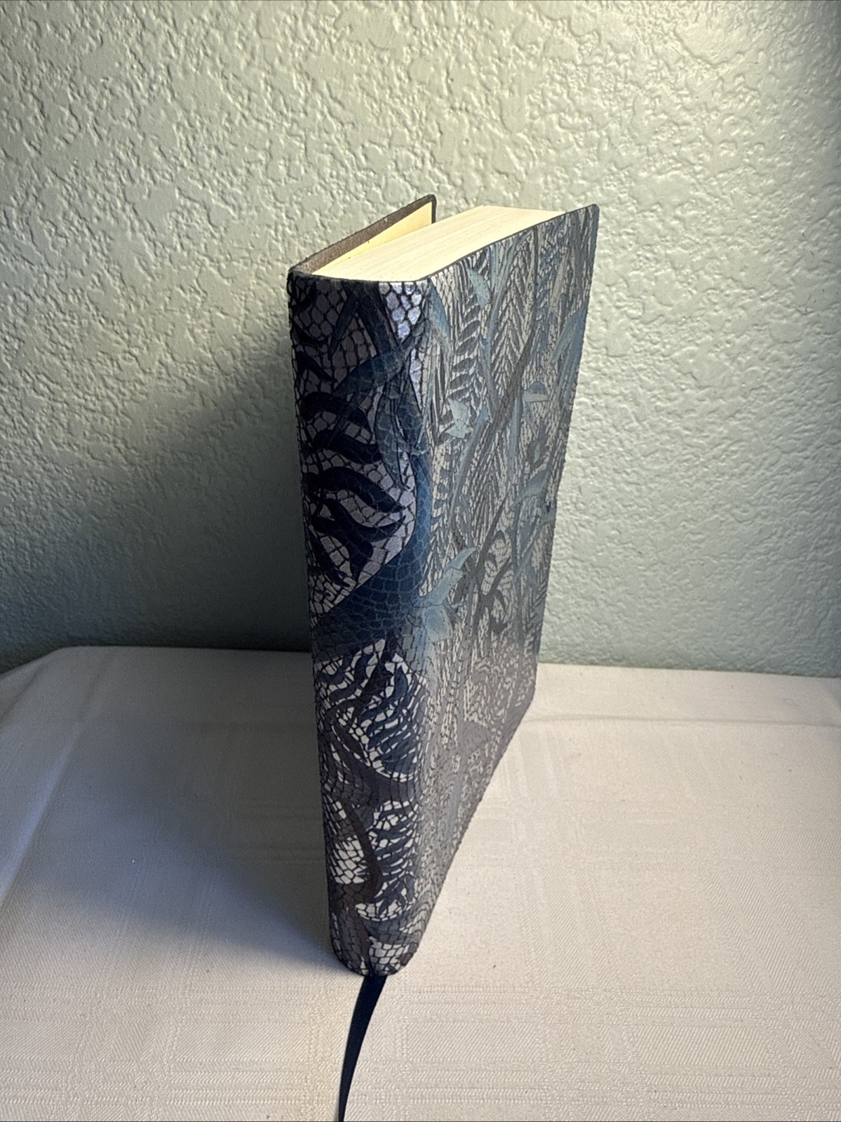 VTg Leather Journal Made In Italy Barnes Noble Blue Silver Mosaic Strap CUT