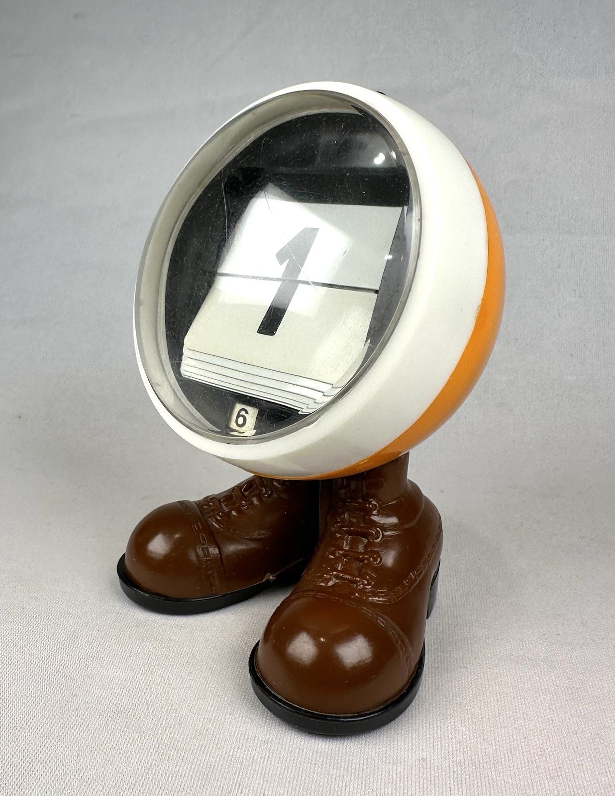 Vintage JSNY Perpetual Desk Button Flip Calendar Orange Ball On Boots Hong Kong