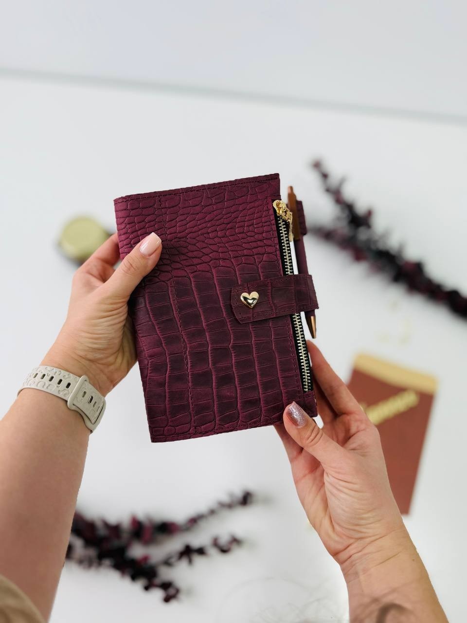 Burgundy A6 leather notebook cover binder 6-Rings. Dated planner gift for her.