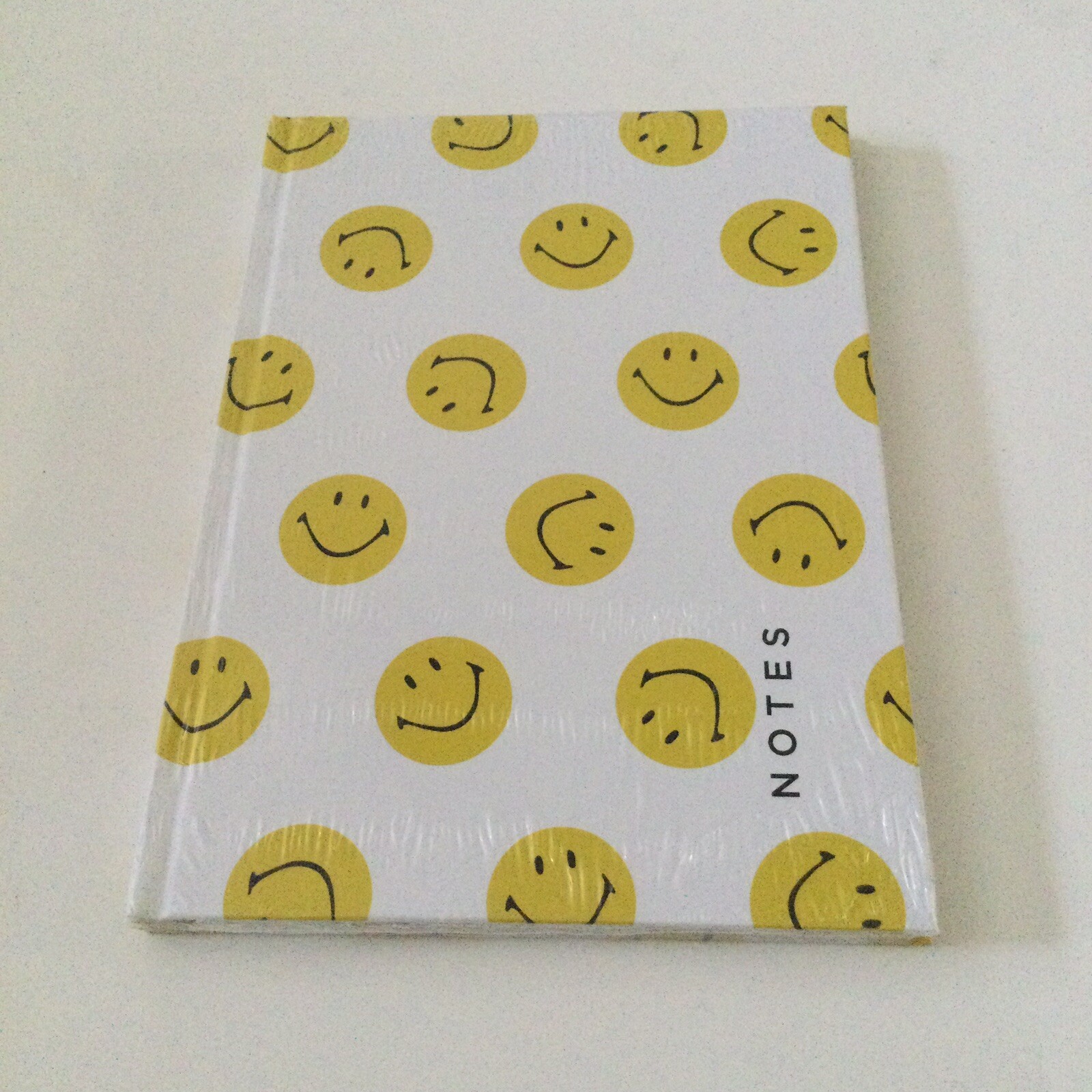 SMILEY LINED NOTEBOOK 6”x8” NEW SHRINK WRAPPED YELLOW NWT