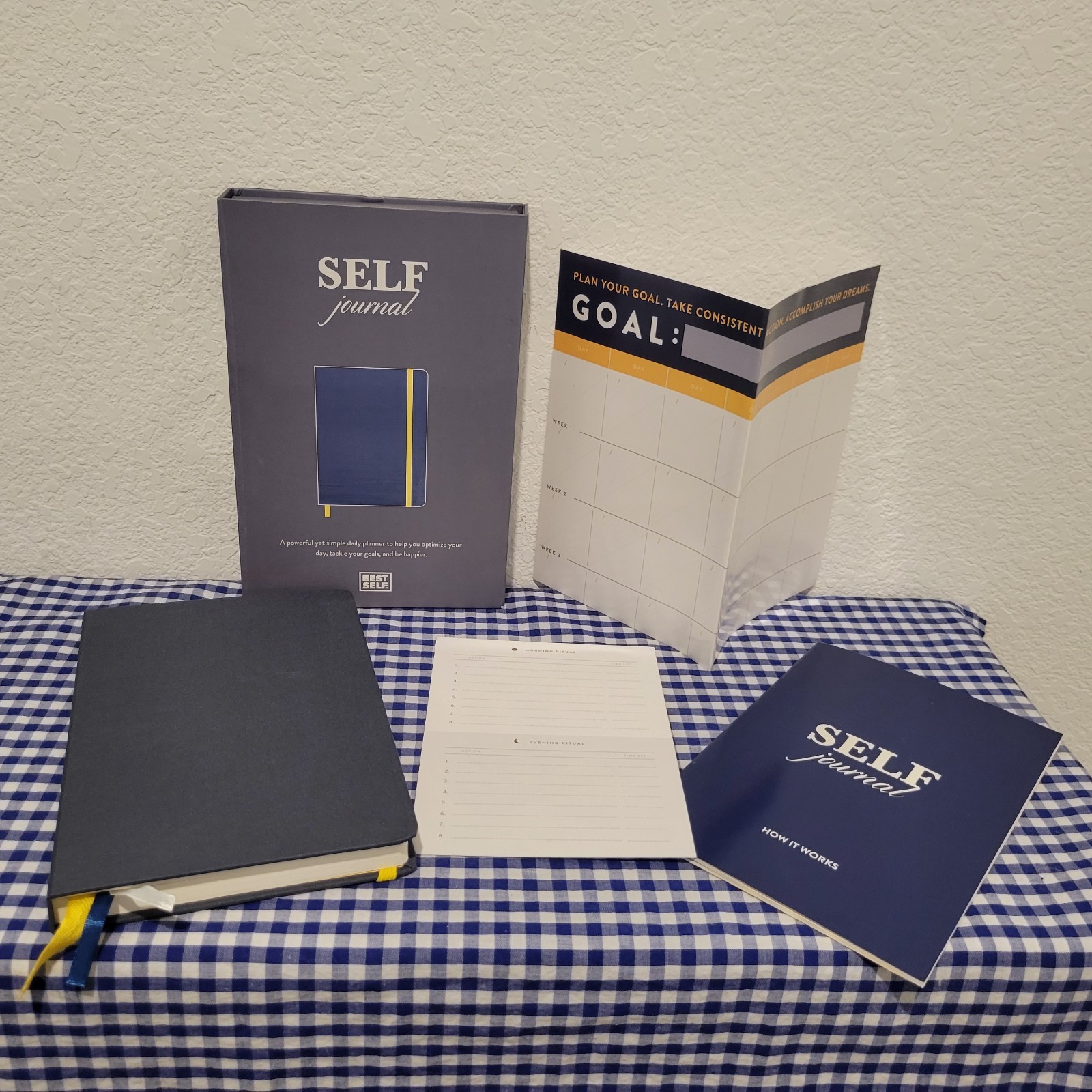 Best Self Self Journal Navy and Yellow Flagship Edition – OPEN BOX – CIB