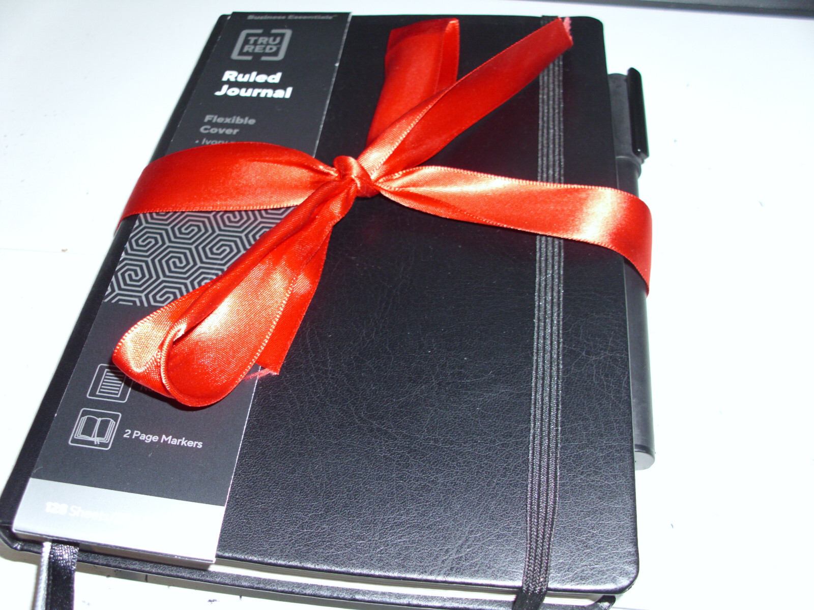 Tru Red Medium Flexible Cover Ruled Journal Black/ with pen