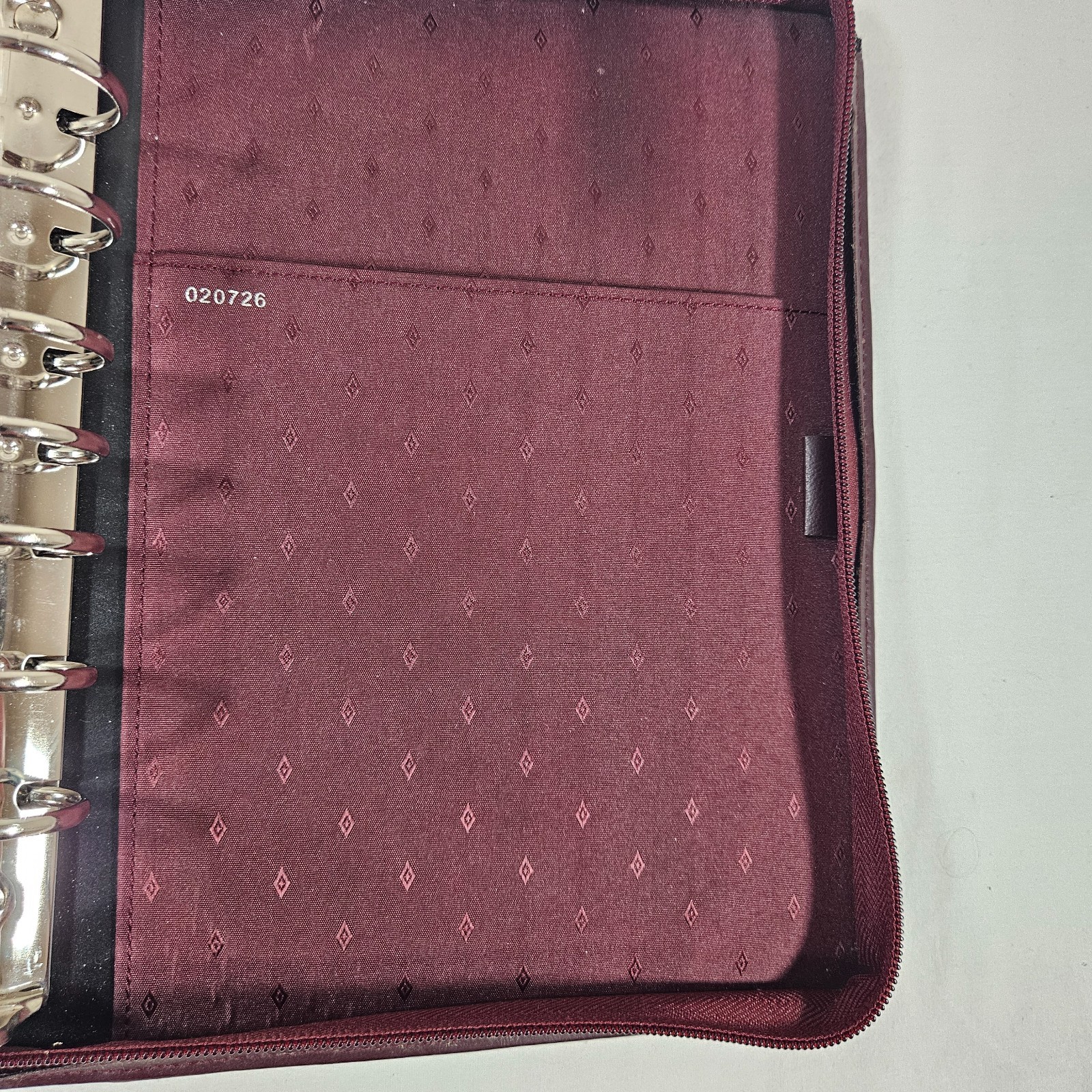 Franklin Covey Original Classic Planner Leather Zip Around Binder 7-Ring Pockets