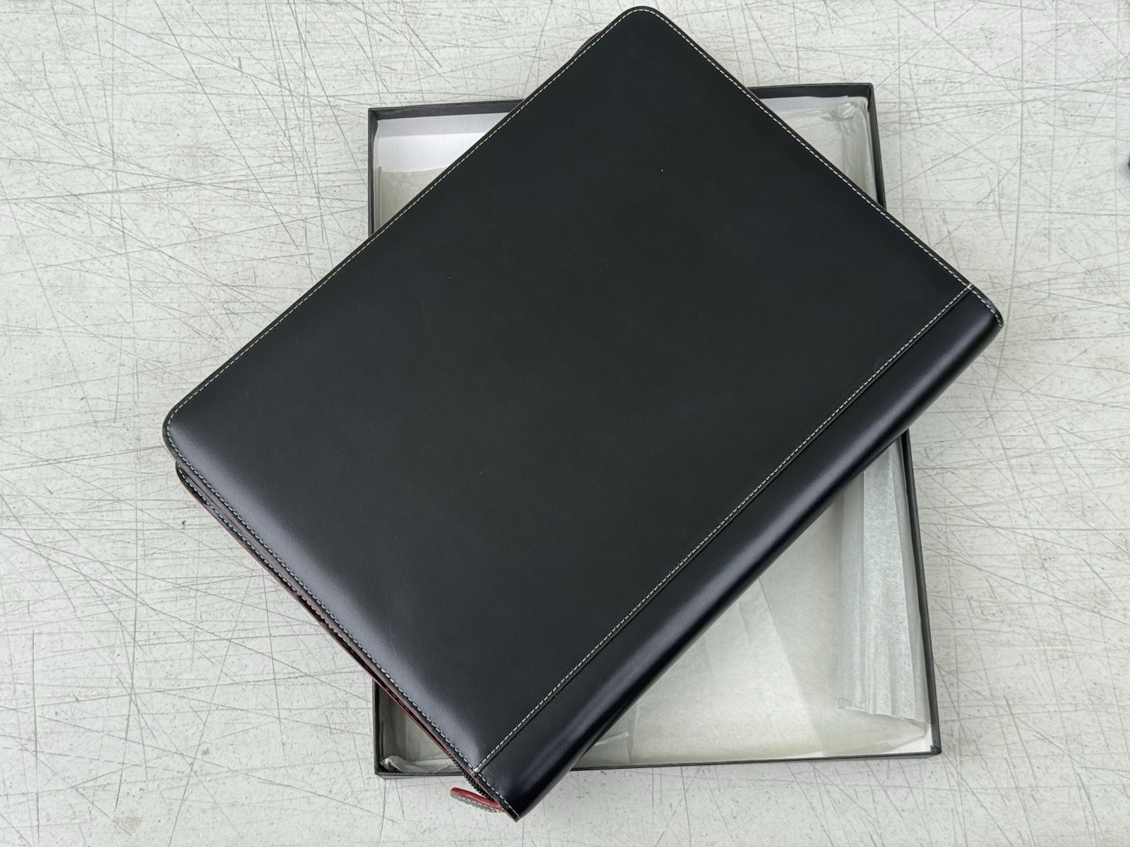 LODIS Los Angeles Luxurious Black Leather Folio Zippered Portfolio Case NEW