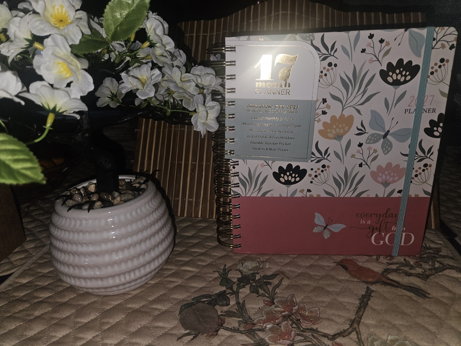 CREATIVE EXPERT’26-’27 Christian 17-Month Weekly/Monthly Planner Spiral BoundNEW