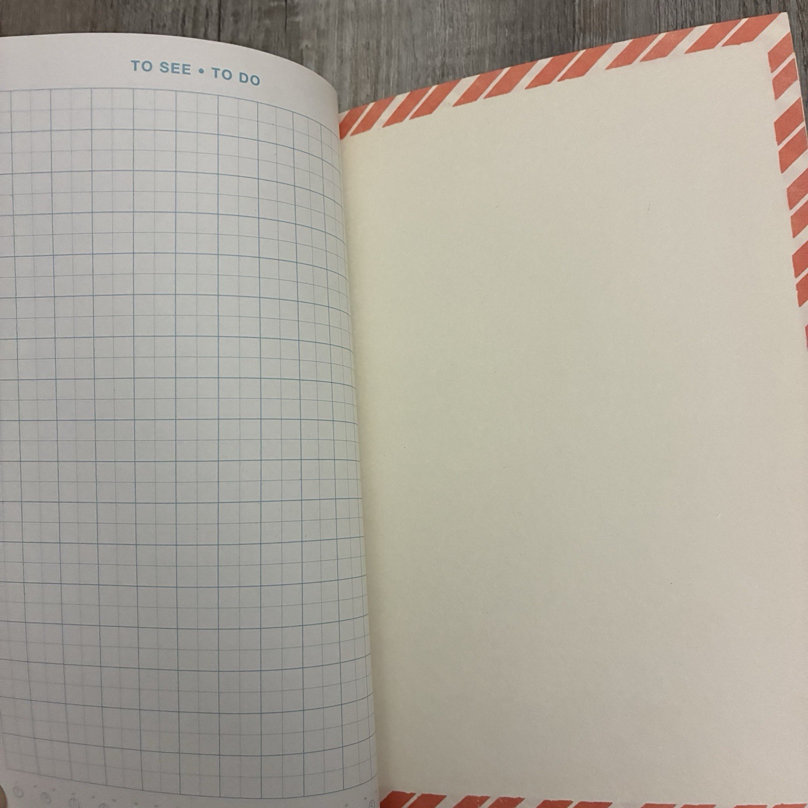 Sukie Travel Journal, Diary, with pockets and envelopes, recycled paper. Unused