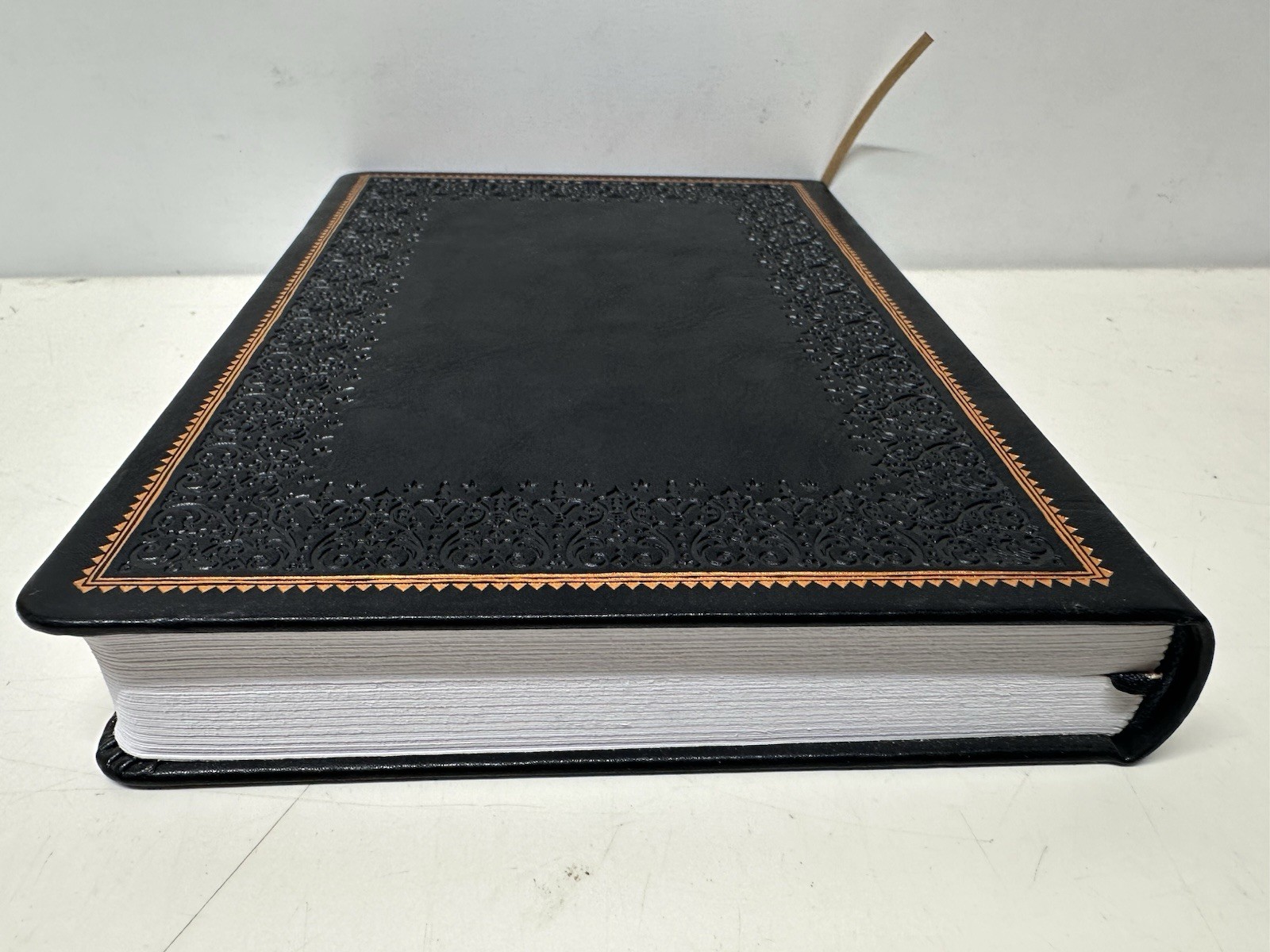 NEW Leatherette (faux leather) Black Blank Sketchbook Journal. 5.5 x 8 in.