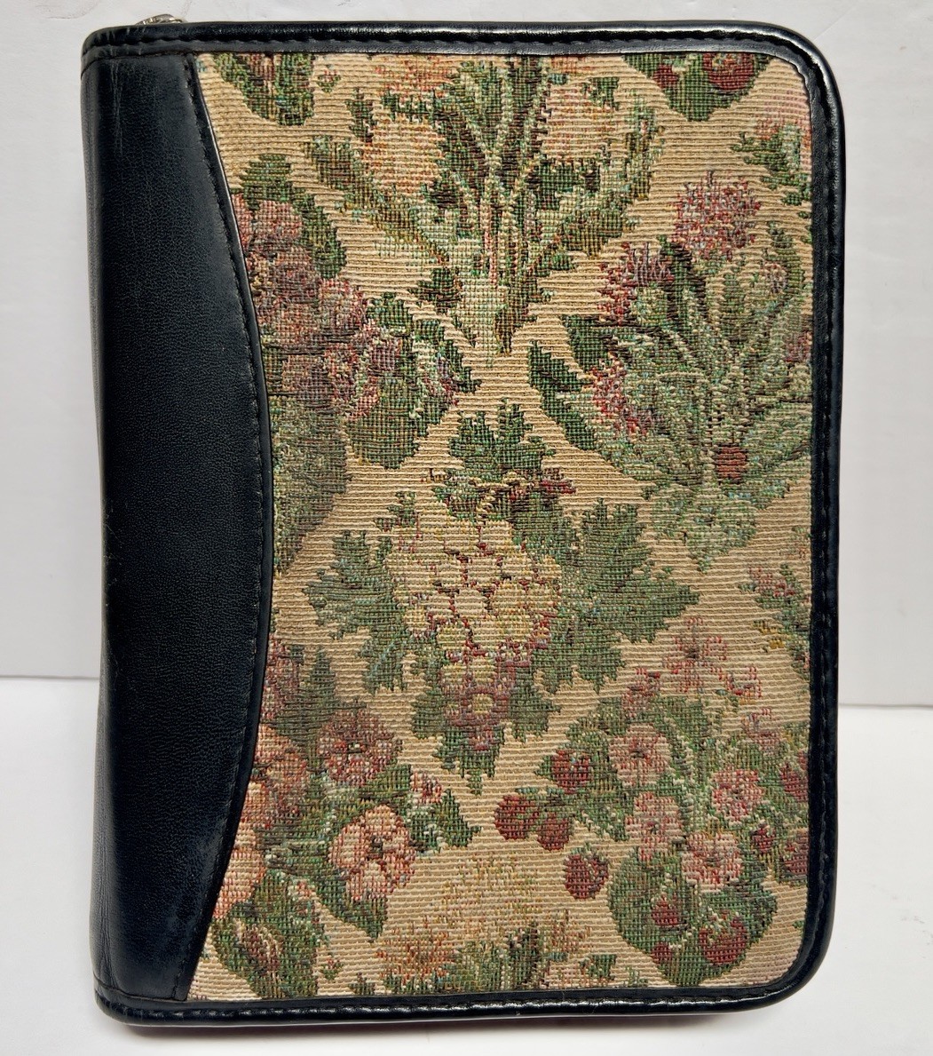 VTG 90’s Franklin Covey Floral Tapestry Personal Organizer 6 Ring Planner