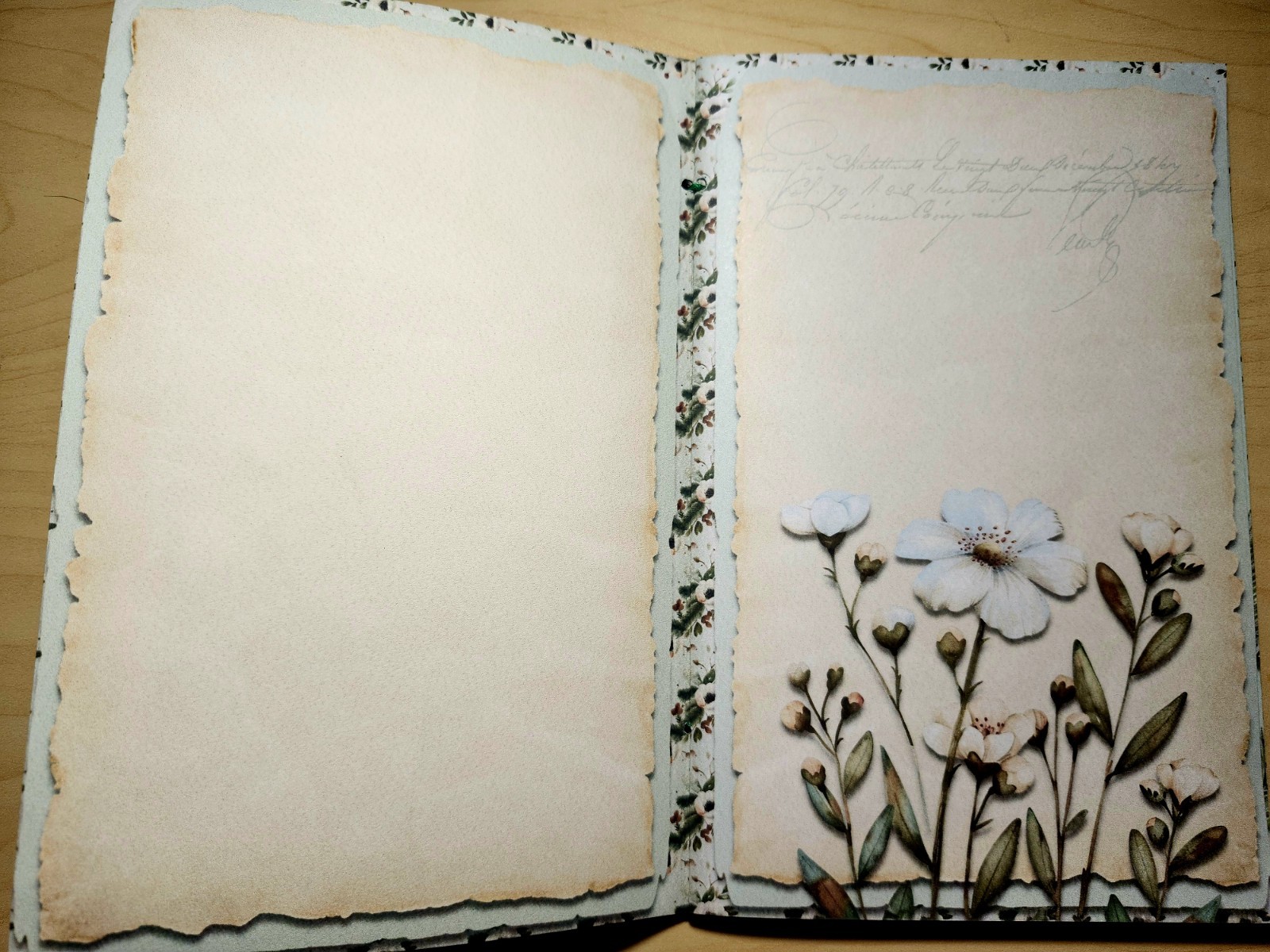 Junk Journal Blank Booklet “WINTER WONDER” Handmade Wildlife Lg 8.5″x5.5″ 40pgs