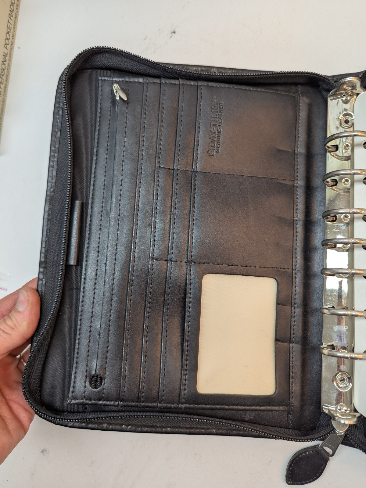 Daytimer Black Genuine Leather Zippered Organizer 1994 Spiral Note