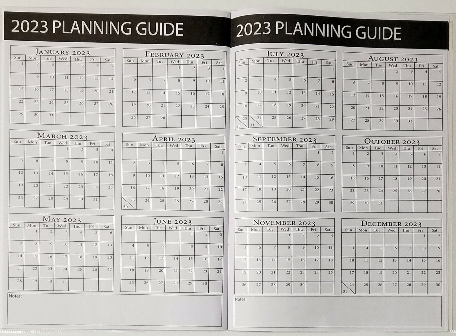 2022 Monthly planner, 6 1/2 in x 9 1/4 in